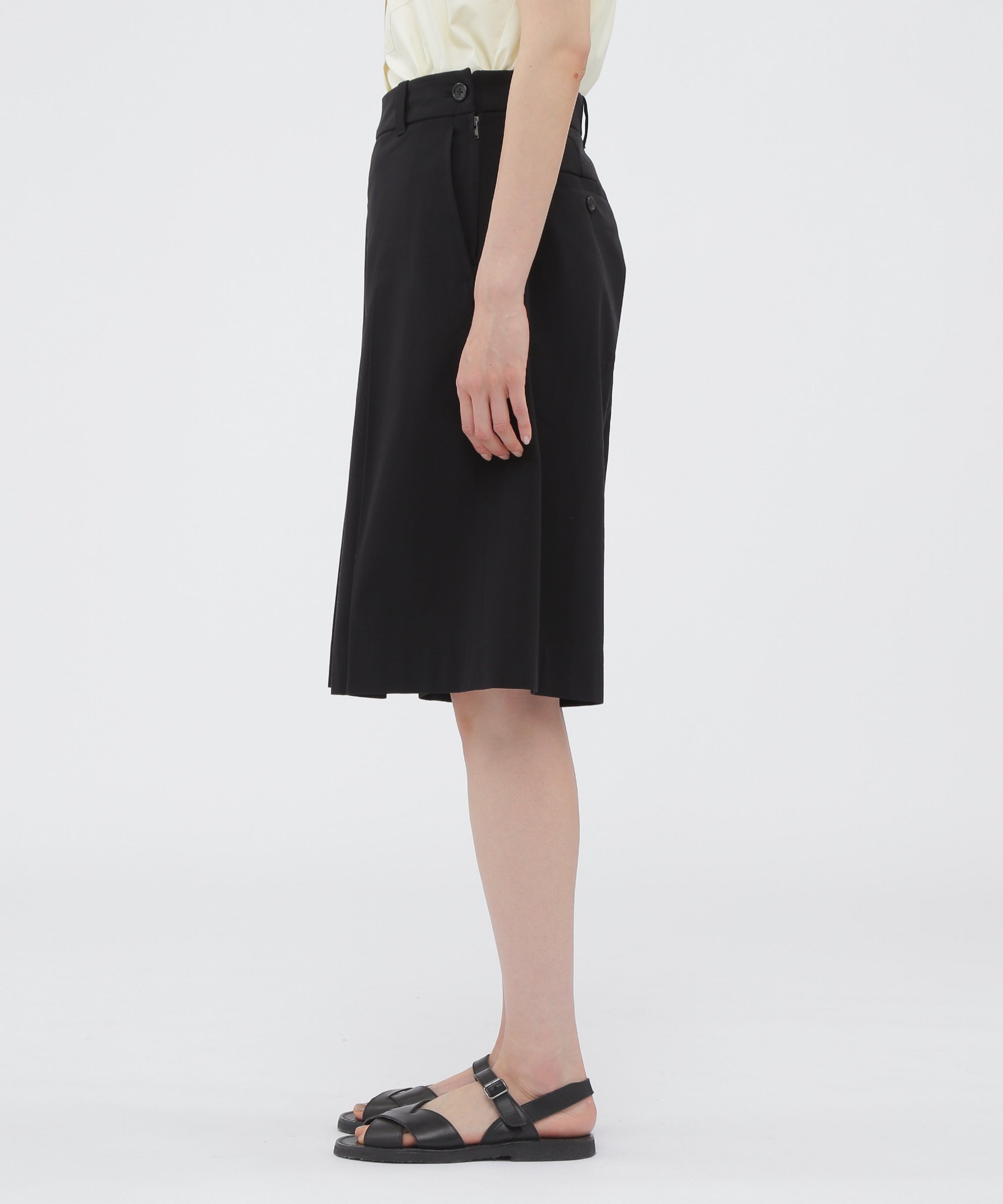 MARGARET HOWELL HIGH TWIST COTTON TWILL TROUSERS マーガレット・ハウエル パンツ その他のパンツ ブラック