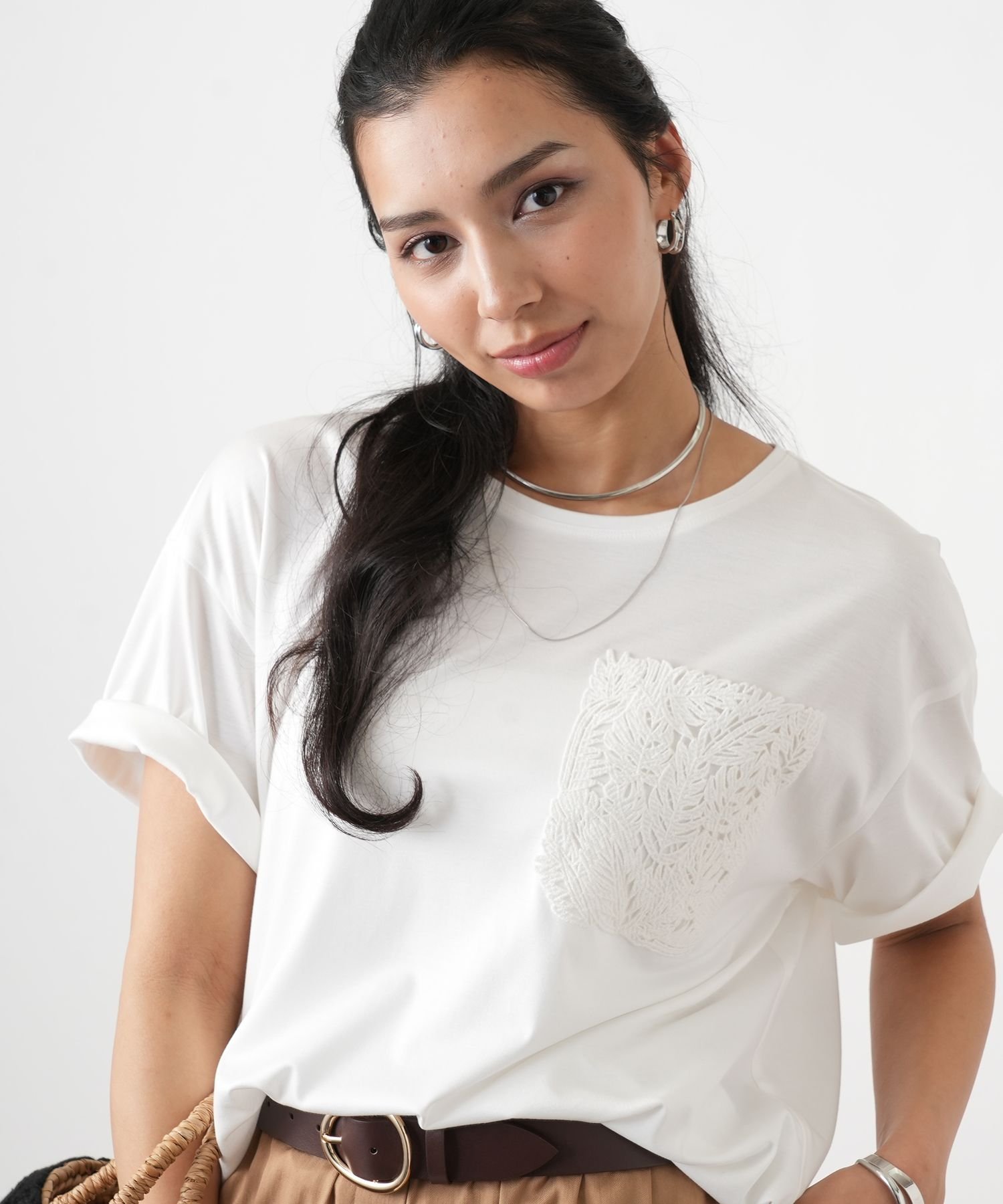 Leilian PLUS HOUSE Tシャツ【ROCHAS Premiere】 レリアン プラスハウス トップス カットソー・Tシャツ ホワイト
