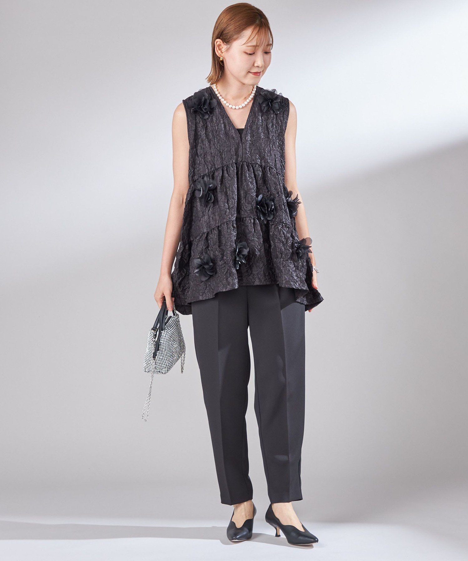 SHIPS WOMEN troisiemeCHACO:＜手洗い可能＞テーパード パンツ シップス パンツ スラックス・ドレスパンツ ブラック【送料無料】