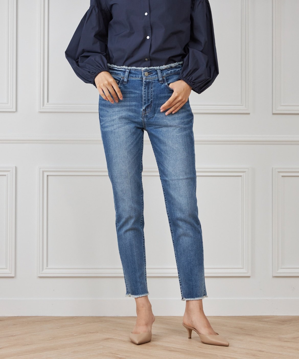 7-IDconcept. H.SALT Easy ミッドライズテーパードイージーデニム《Healthy DENIM》 セブンアイディコンセプト パンツ ジーンズ・デニムパンツ ブルー