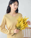 【SALE/30%OFF】a.v.v 【アンサンブル対応】Vネックパフスリーブ美ラクるラメニット アー・ヴェ・ヴェ トップス ニット ホワイト イエロー