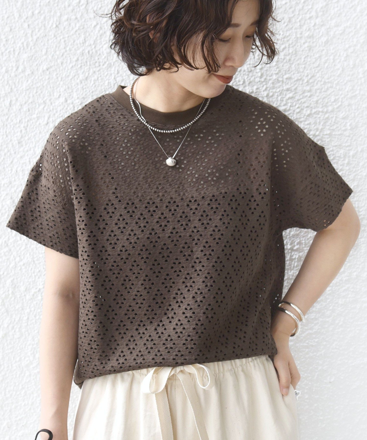 WOMEN ＜手洗い可能＞アイレット ショート スリーブ プルオーバー シップス トップス カットソー・Tシャツ ブラック ホワイト ブラウン