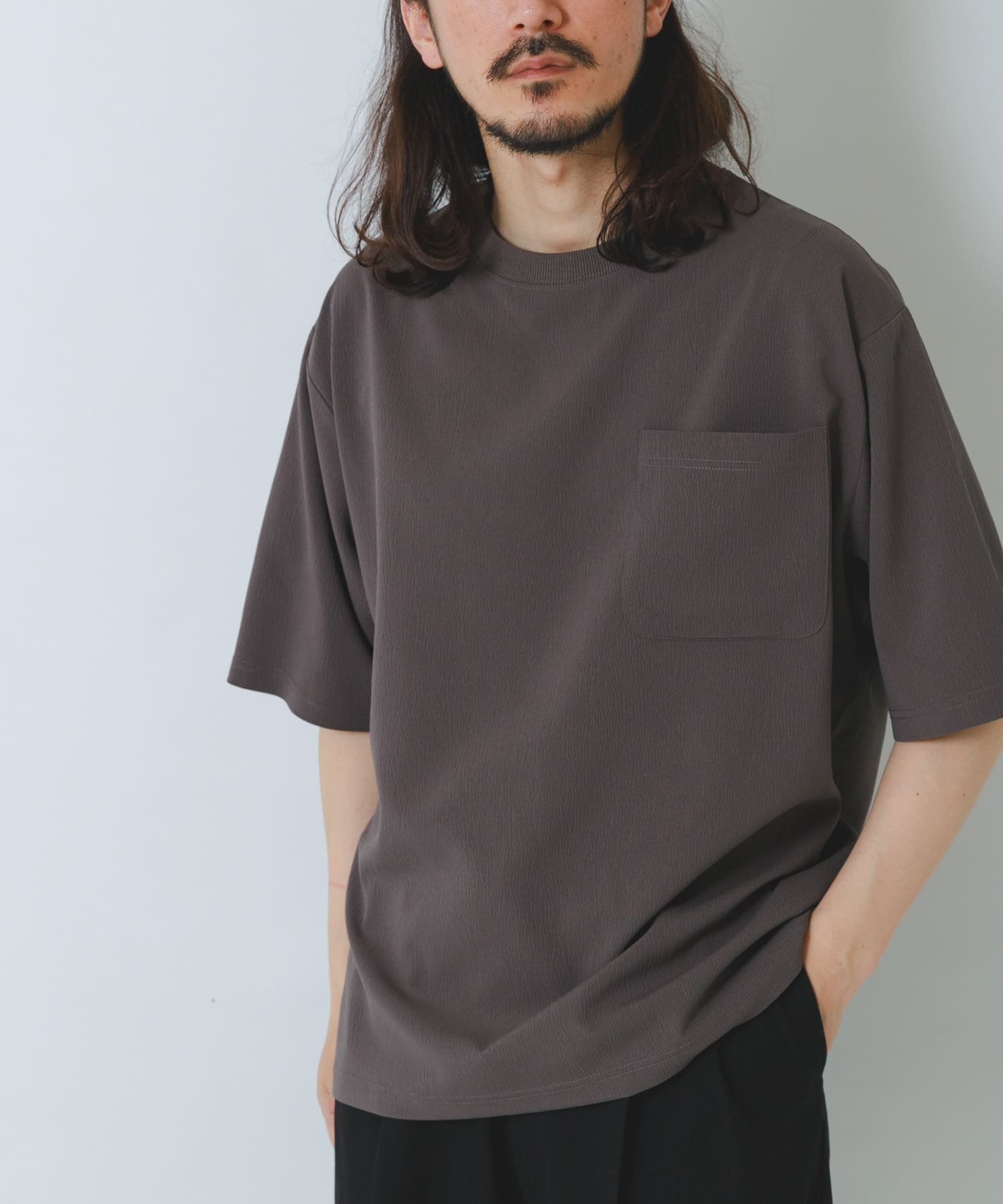 【SALE／40%OFF】URBAN RESEARCH ITEMS 『接触冷感/吸水速乾』クールタッチクレープジョーゼットTシャツ アーバンリサーチアイテムズ トップス カットソー・Tシャツ ベージュ ブラック グレー