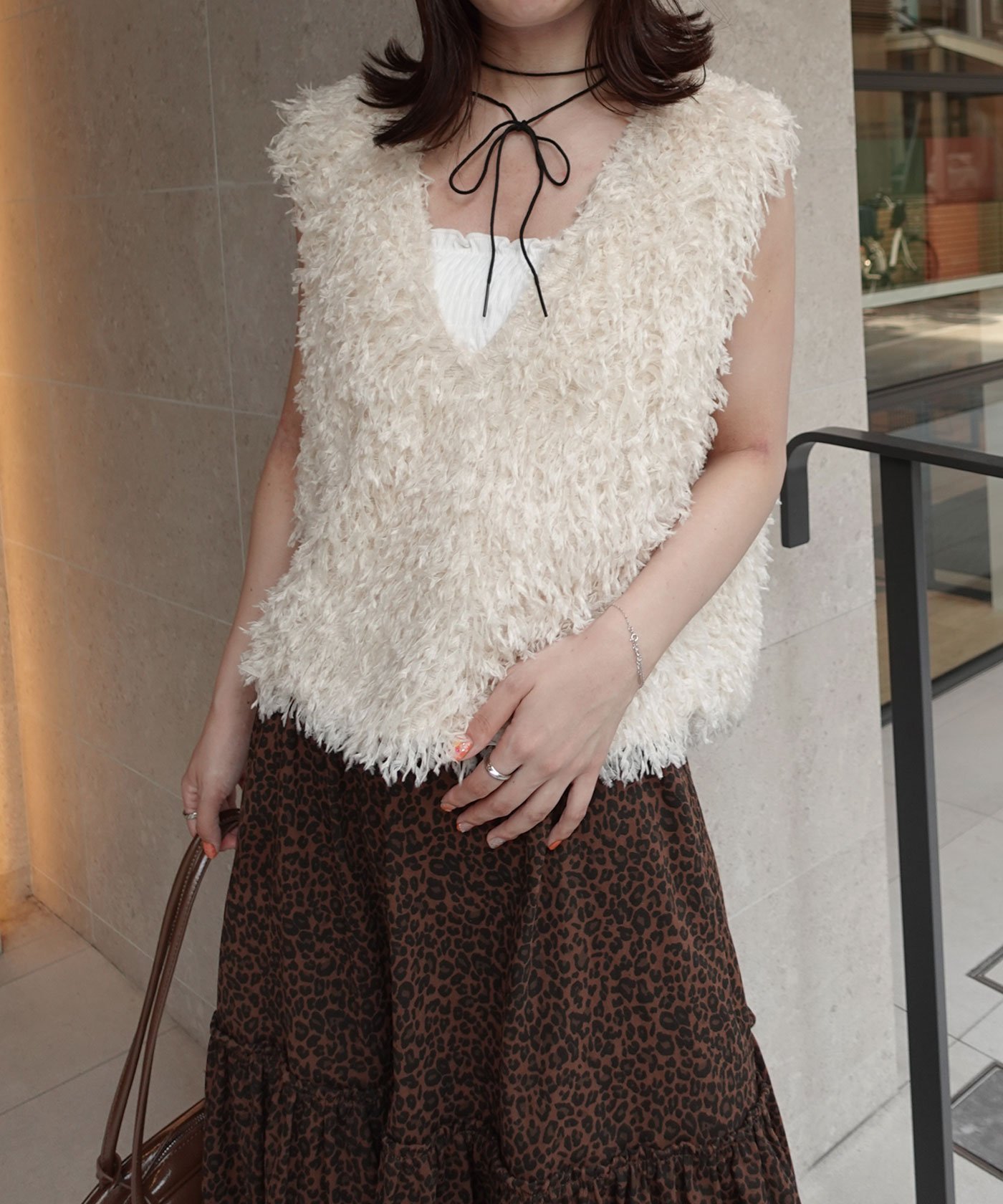 CORNERS フリンジベスト コーナーズ トップス ベスト・ジレ ホワイト ブラック グレー ブラウン【送料無料】のサムネイル