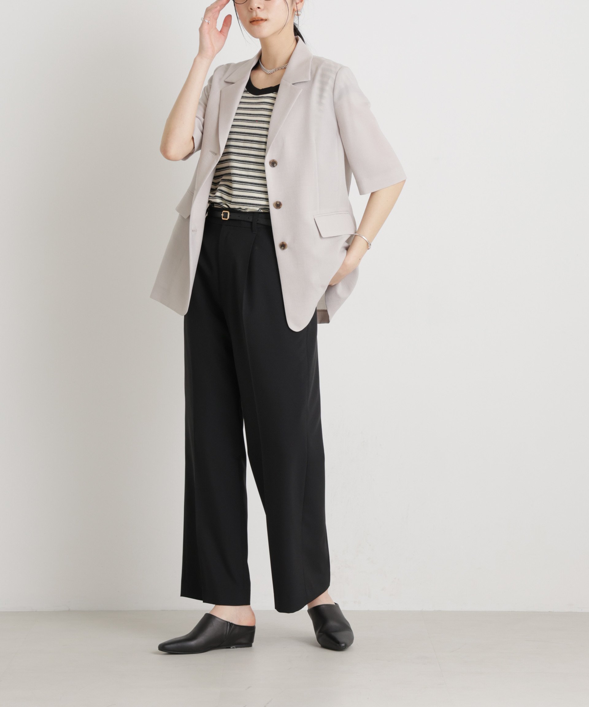 【SALE／50%OFF】NANO universe ライトファンクションタックセミワイドパンツ ナノユニバース パンツ その他のパンツ ブラック ブルー レッド ホワイト【送料無料】 stylife-15630496 Rakuten Fashion サンプル画像2