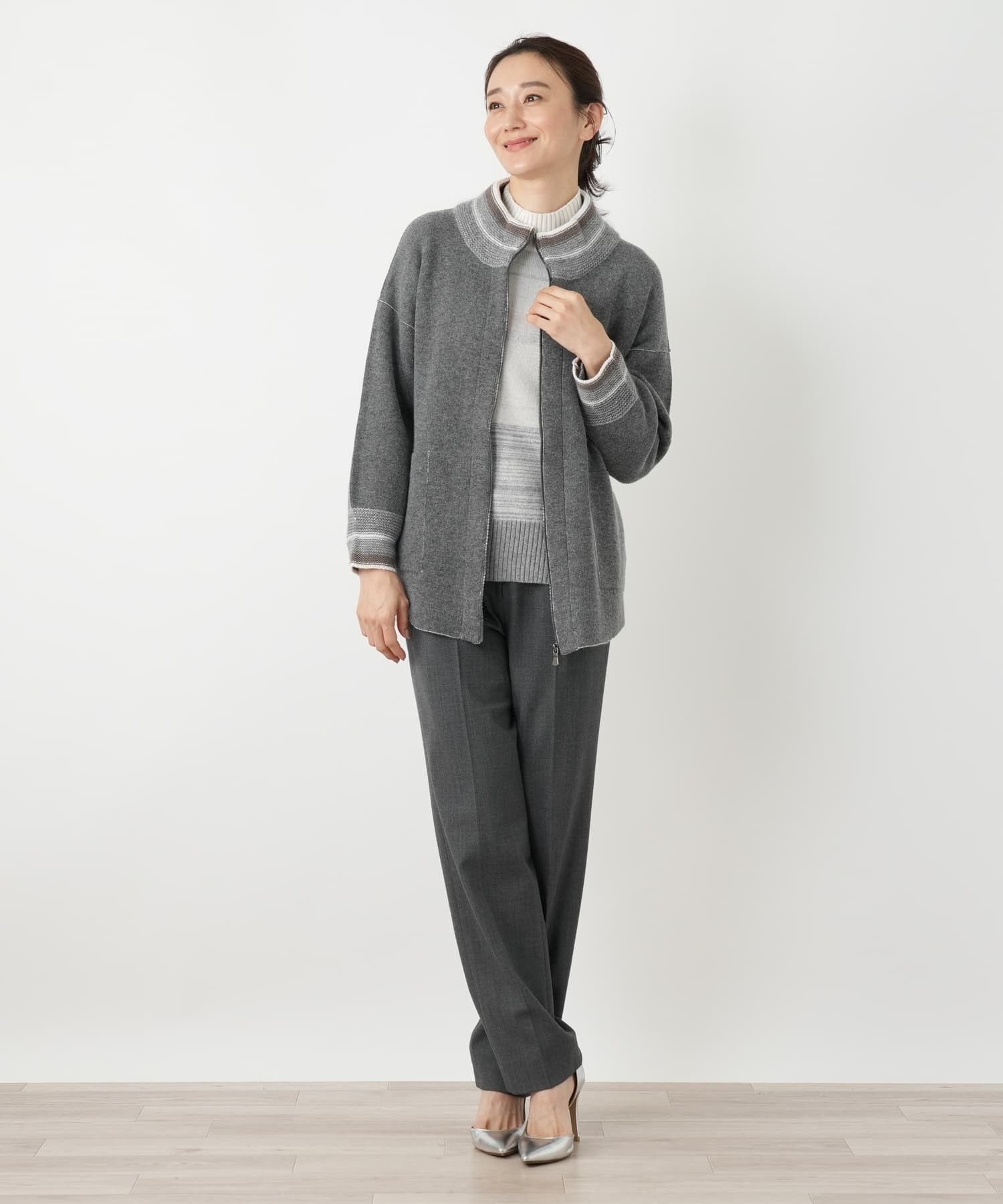 Leilian ハイネックニットジャケット【LE TRICOT PERUGIA】 レリアン ジャケット・アウター ブルゾン・ジャンパー ベージュ グレー
