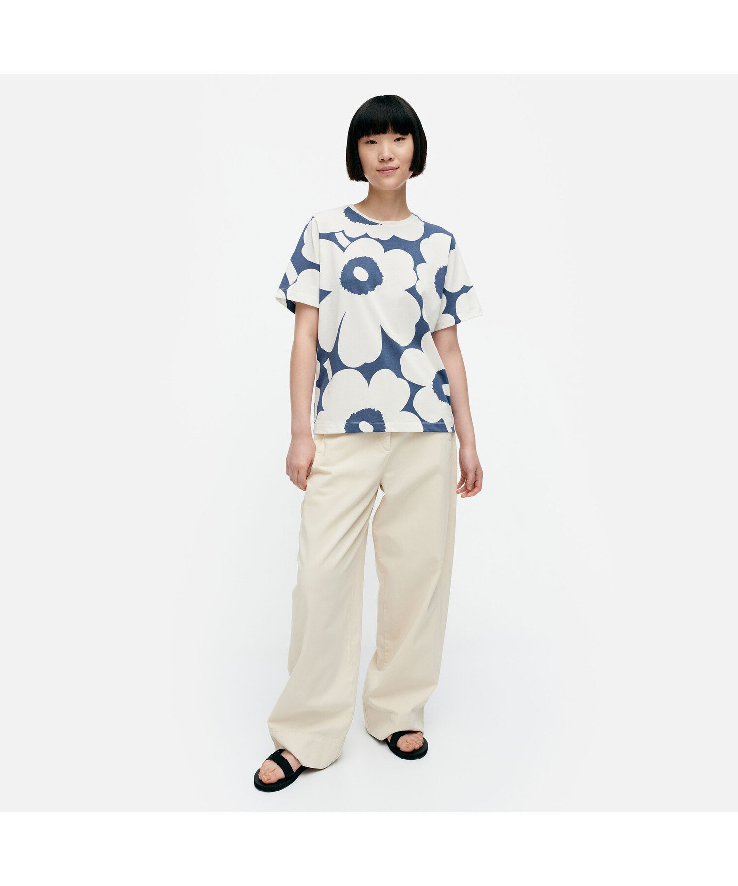 Marimekko Tunnit Unikko Tシャツ マリメッコ トップス シャツ・ブラウス ホワイト ベージュ【送料無料】