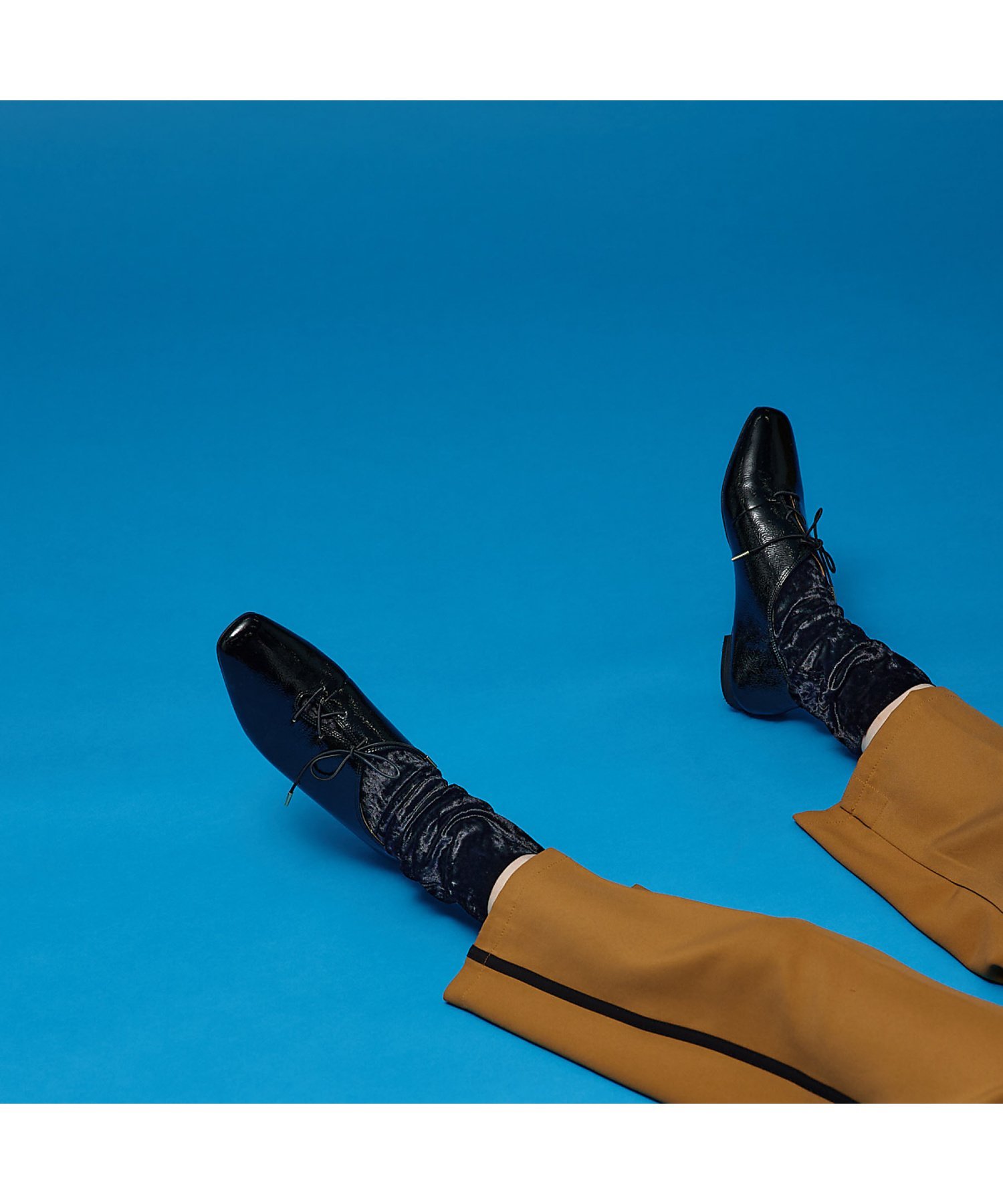 【SALE／30%OFF】Au BANNISTER ●FAKUI ベロアソックス オゥ・バニスター シューズ・靴 その他のシューズ・靴 ブラック シルバー