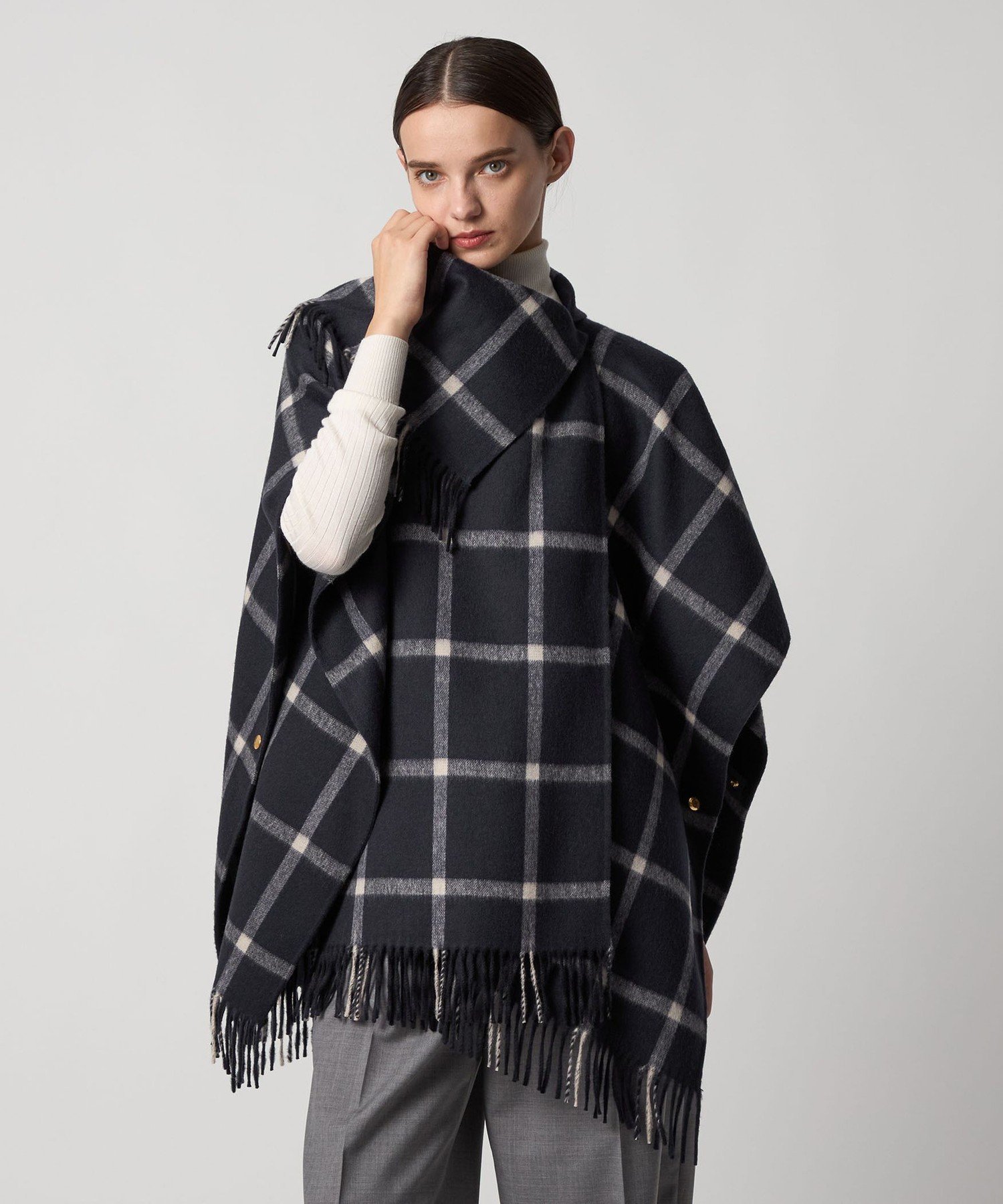 DRAWER FALL1 フリンジケヌキポンチョコート ドゥロワー ジャケット・アウター その他のジャケット・アウター ネイビー【送料無料】のサムネイル