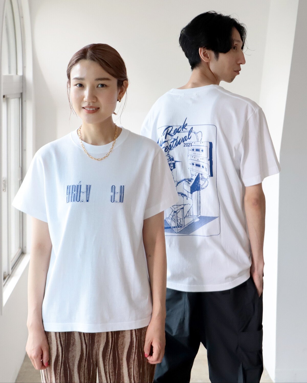 【SALE／40%OFF】Ray BEAMS ＜WOMEN＞FUJI ROCK FESTIVAL'21 * BEAMS / KOSUKE KAWAMURA Machine Works Tシャツ1 ビームス アウトレット トップス カットソー・Tシャツ ホワイトのサムネイル