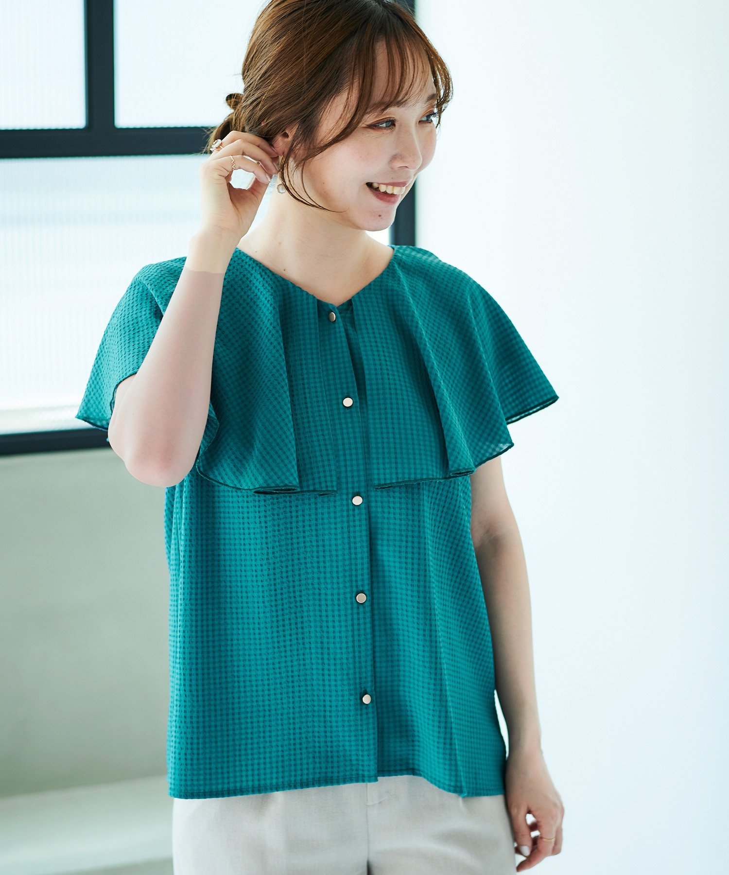【SALE／40%OFF】le.coeur blanc シアーギンガムケープブラウス ルクールブラン トップス シャツ・ブラウス グリーン ネイビー【送料無料】