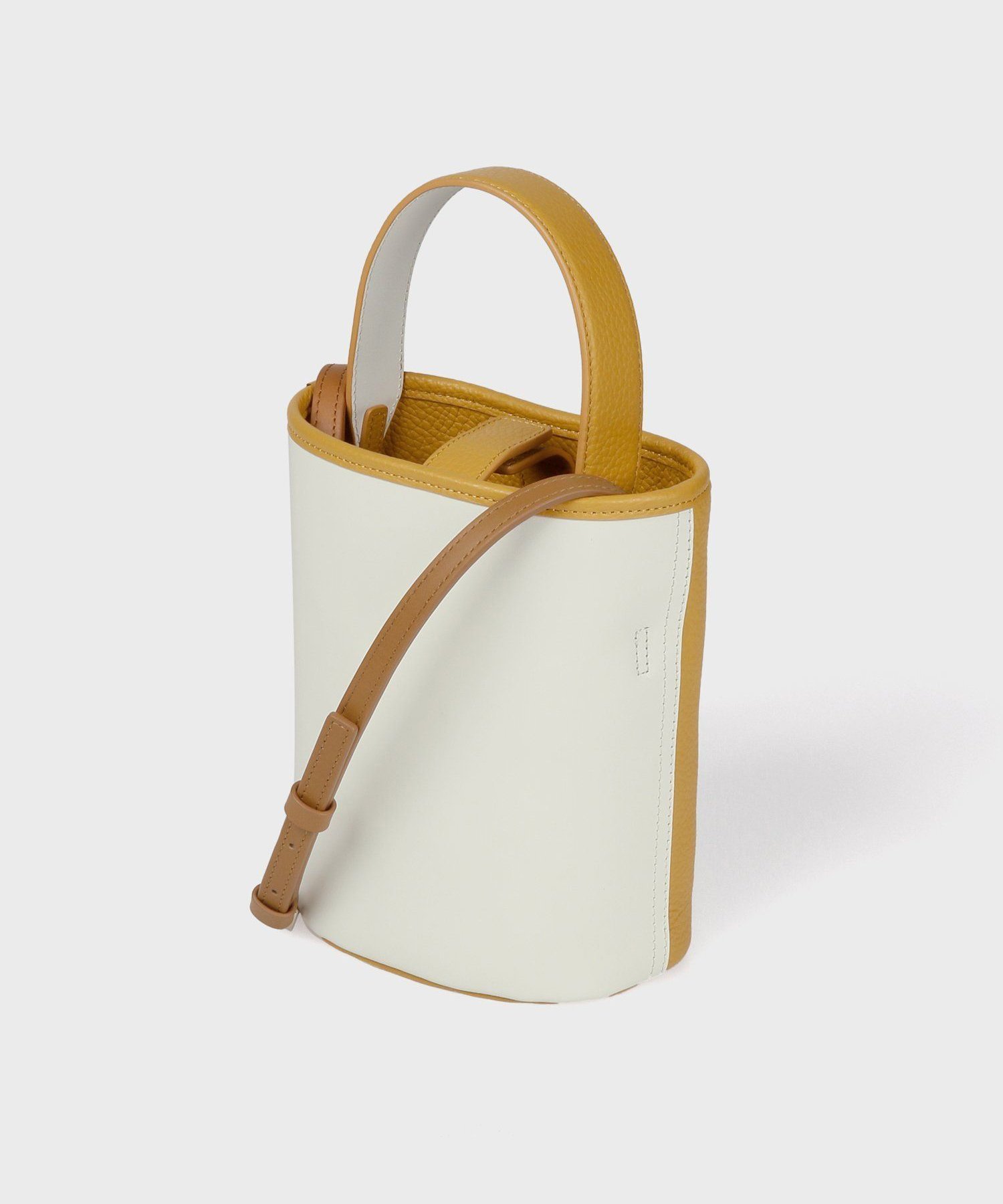 【SALE／40%OFF】Paul Smith 【公式】サプルレザー バケットバッグ ポール・スミス　アウトレット バッグ ショルダーバッグ イエロー【送料無料】