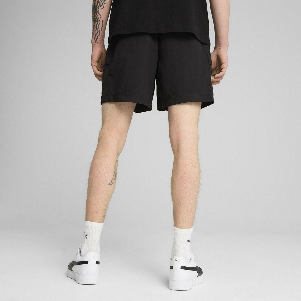 PUMA メンズ ワードローブ ESS リラックス カーゴ ショーツ プーマ パンツ その他のパンツ ブラック【送料無料】