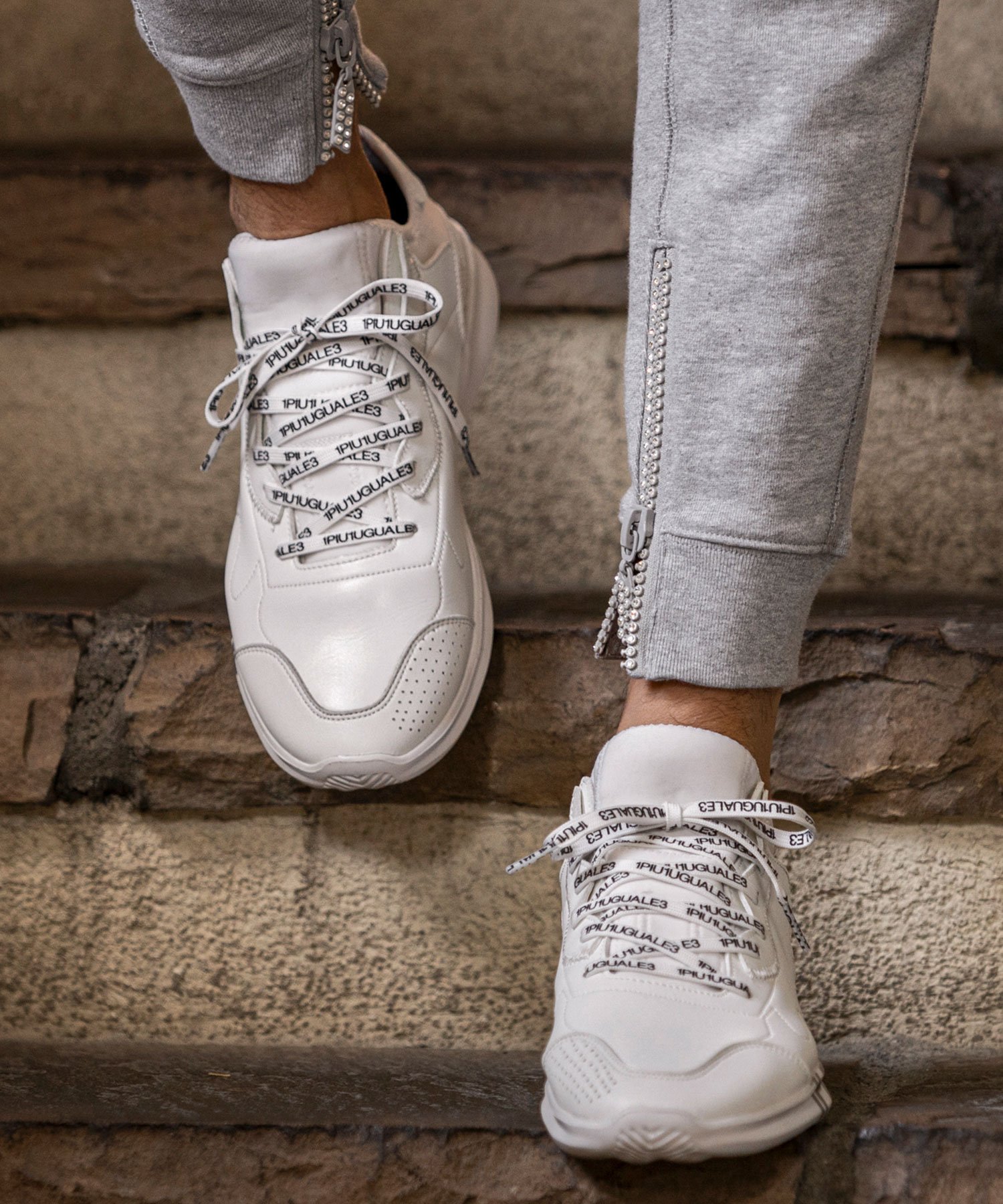 1PIU1UGUALE3 RELAX 1PIU1UGUALE3 RELAX GRADIENT LOGO SOLE SNEAKERS シフォン シューズ・靴 スニーカー ブラック ホワイト【送料無料】