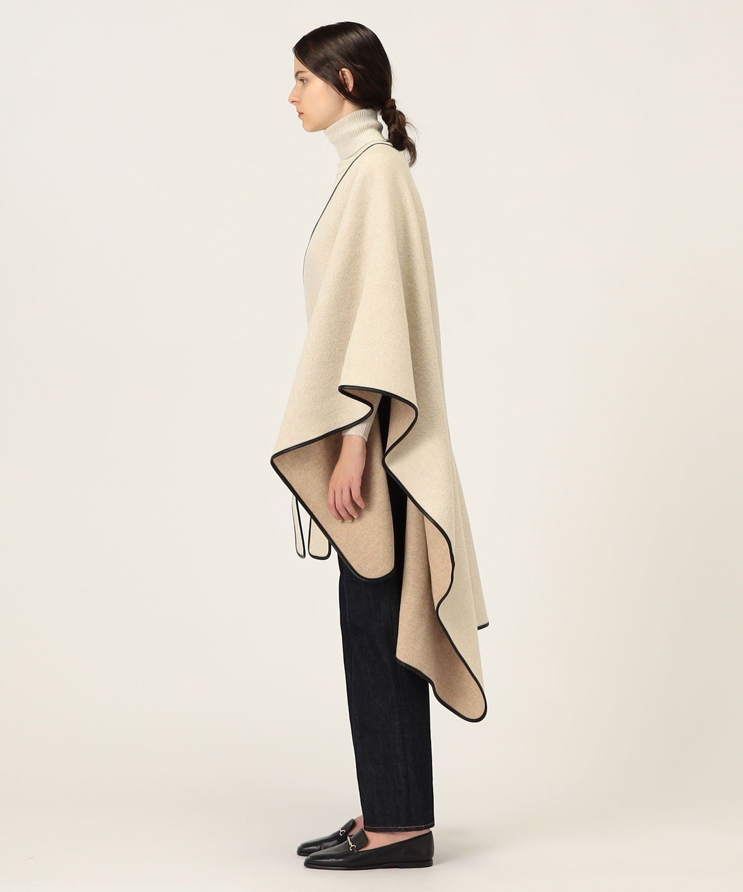【SALE／40%OFF】TOMORROWLAND BUYING WEAR Johnstons of Elgin CAPE コート トゥモローランド ジャケット・アウター その他のジャケット・アウター ベージュ【送料無料】