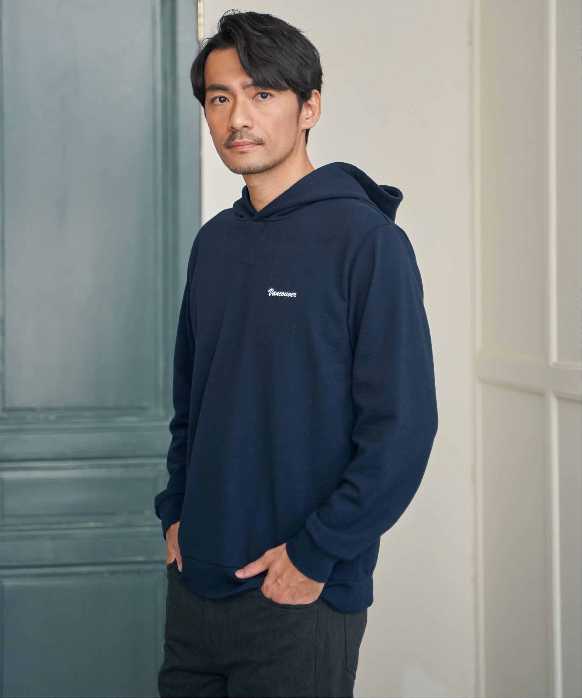 ikka ブロックインレイTパーカ イッカ トップス カットソー・Tシャツ グレー ホワイト ブルー グリーン