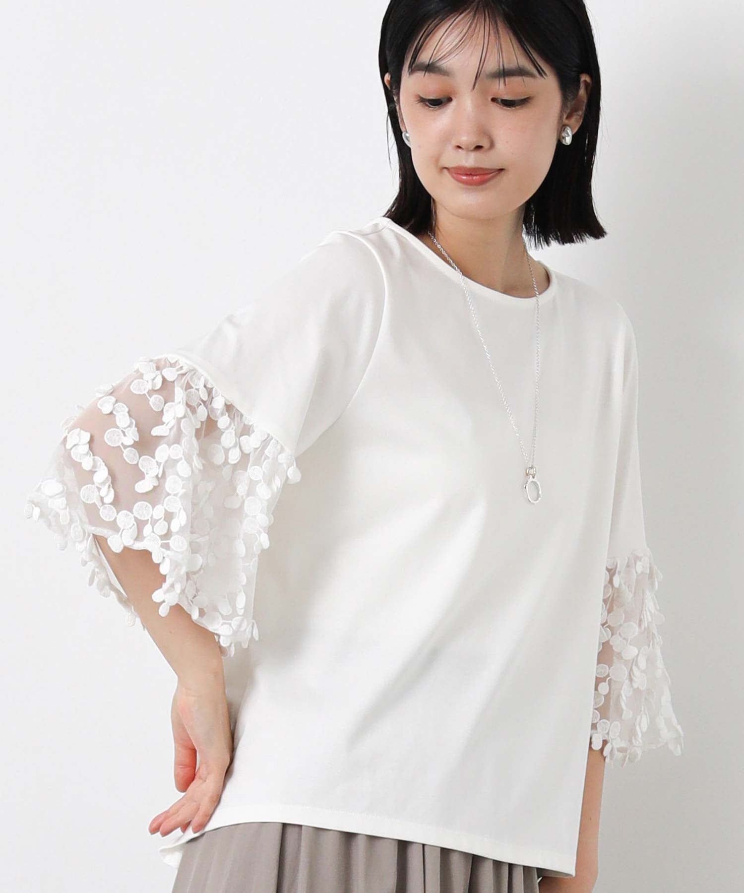 Gready Brilliant/(W)2_異素材ドットチュール7分 グレディブリリアン トップス カットソー・Tシャツ ホワイト ブラック