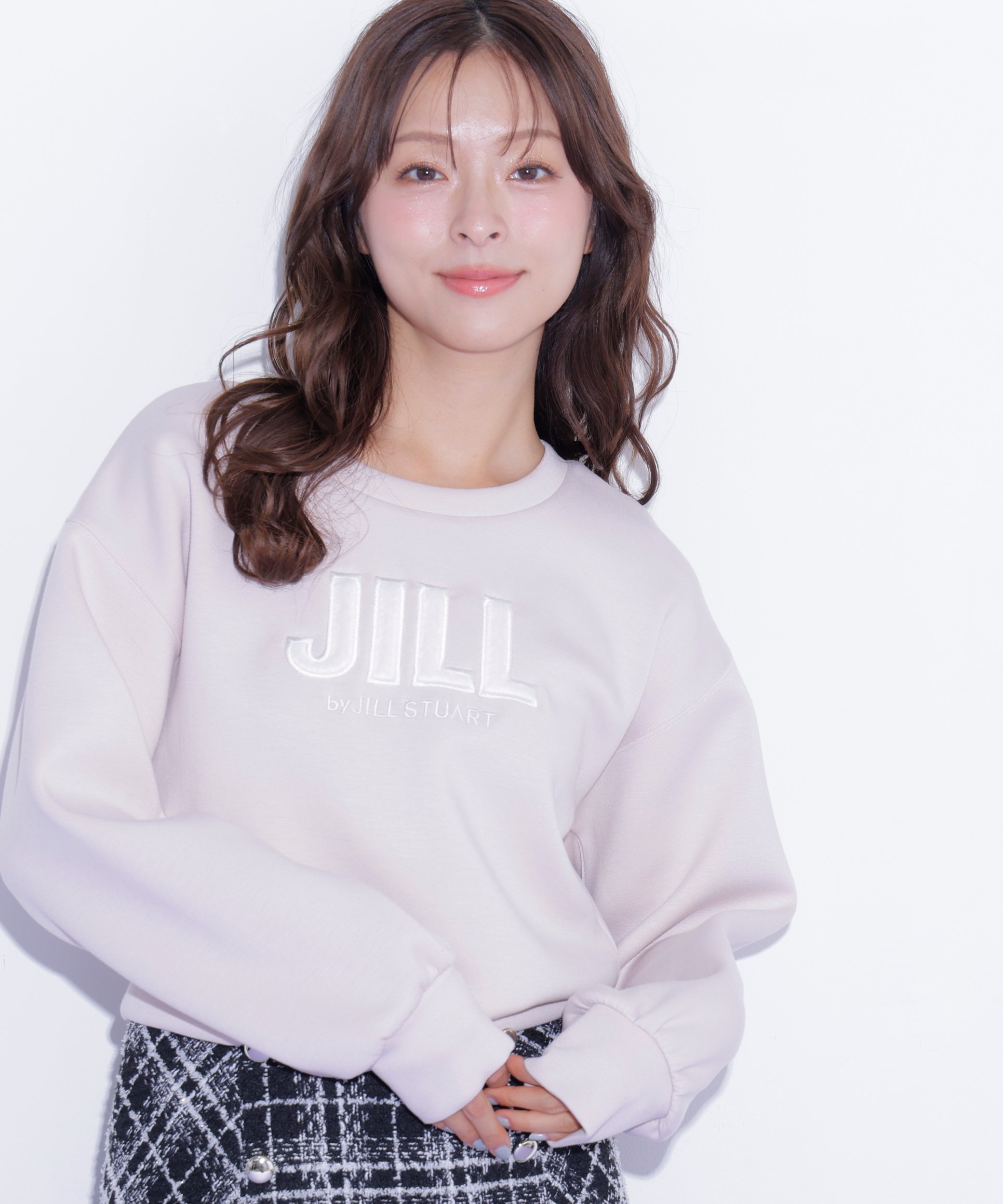 JILL by JILL STUART フェイクファーロゴスウェット ジル バイ ジル スチュアート トップス カットソー・Tシャツ グレー ピンク ネイビー