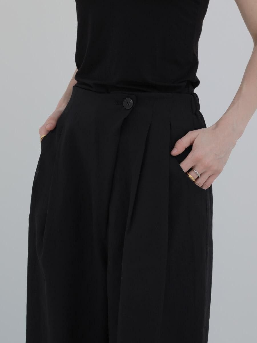 ラップデザインタックワイドパンツ ラシュッド パンツ その他のパンツ ブラック ブラウン