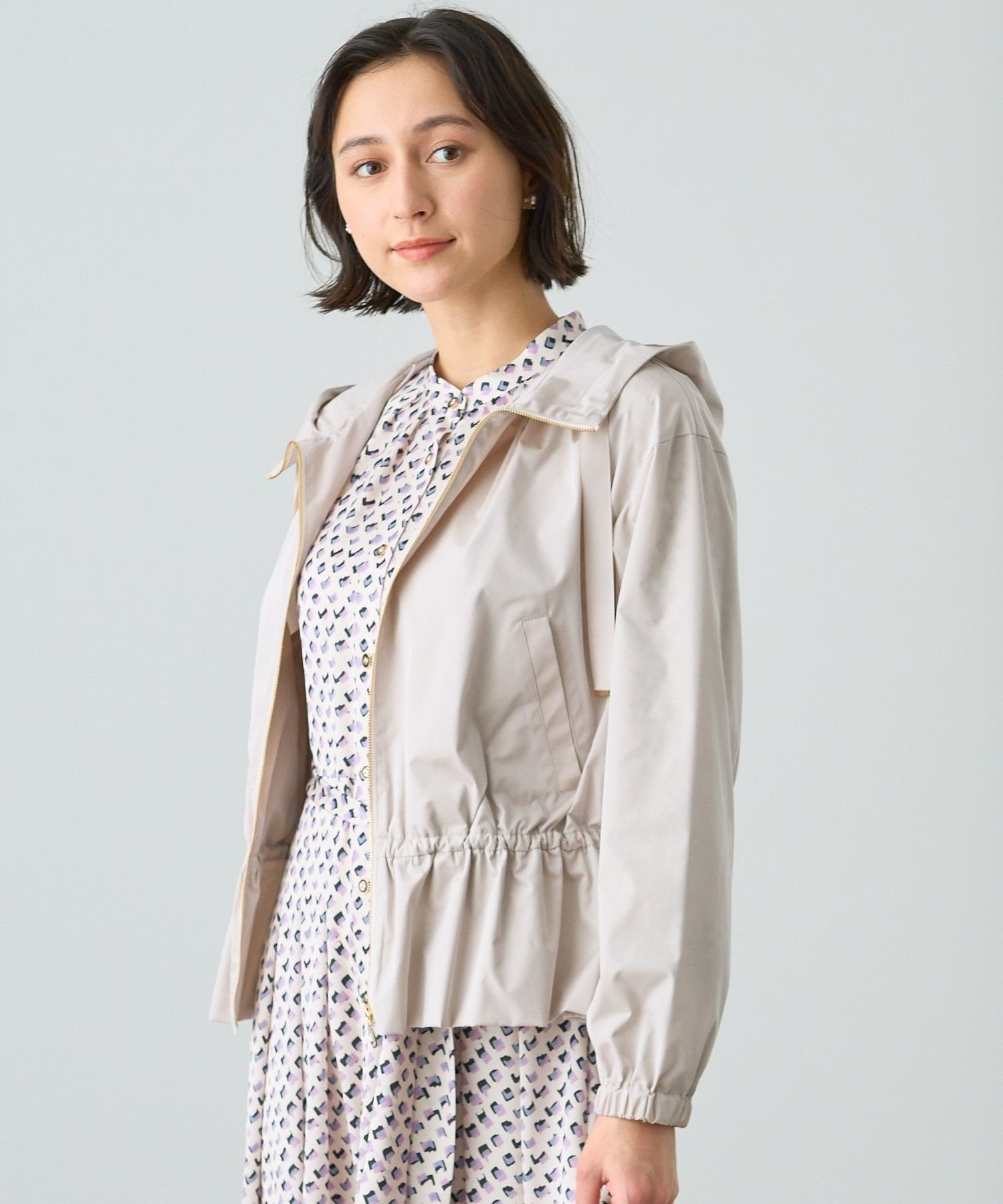 【SALE／30%OFF】ANAYI 撥水タフタショートブルゾン アナイ ジャケット・アウター ブルゾン・ジャンパー ベージュ ネイビー グレー【送料無料】のサムネイル