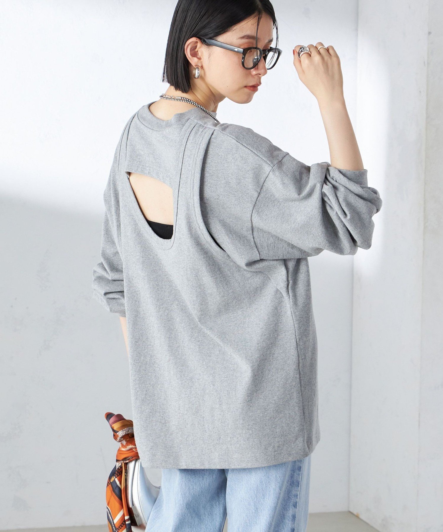 【SALE／40%OFF】SHIPS WOMEN 【SHIPS別注】onit:＜手洗い可能＞バック デザイン ロング TEE シップス トップス カットソー・Tシャツ ブラック グレー ネイビー【送料無料】のサムネイル