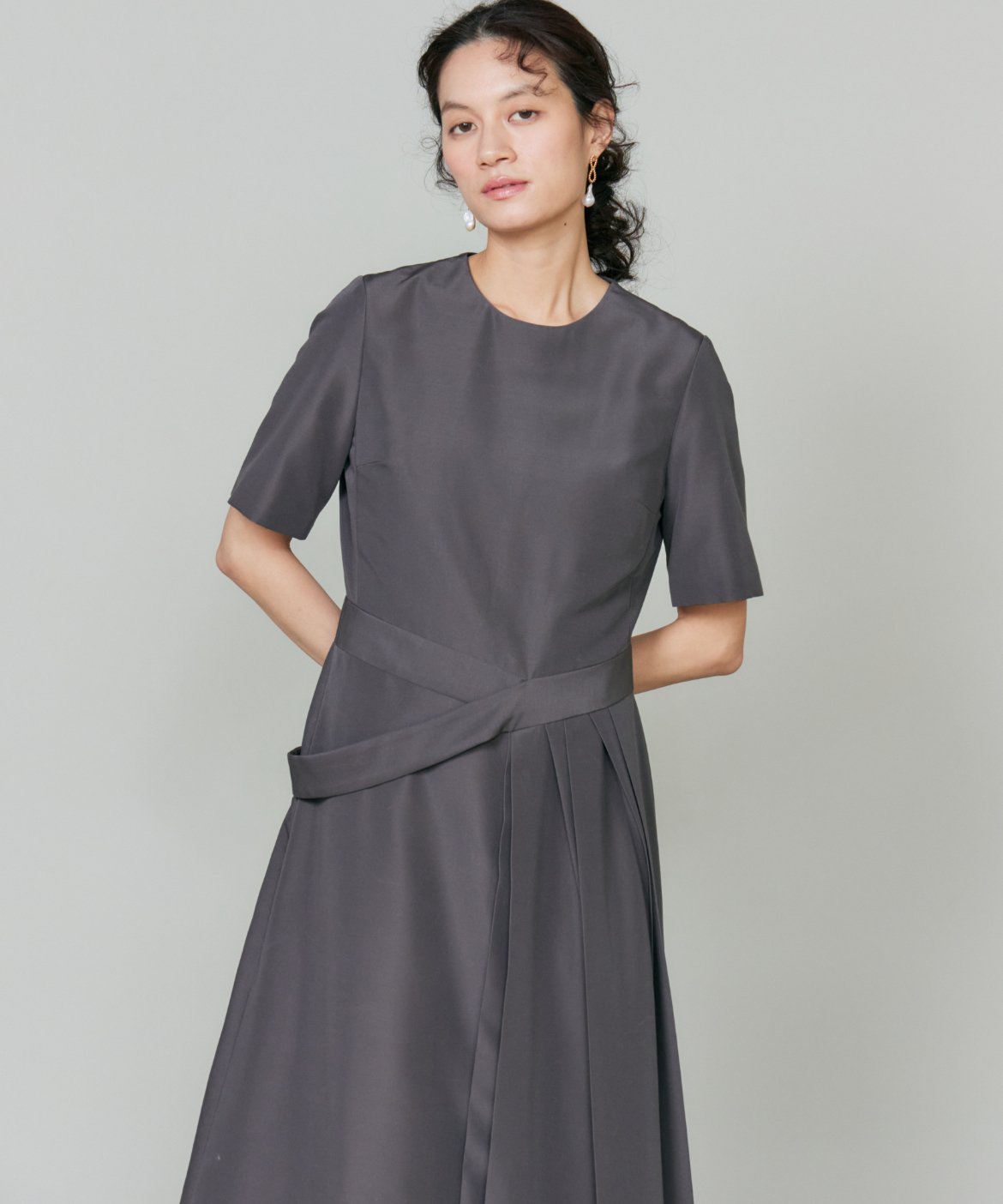 la veille by SUPERIOR CLOSET ラップスカートワンピース イネド ワンピース・ドレス ワンピース ベージュ グレー