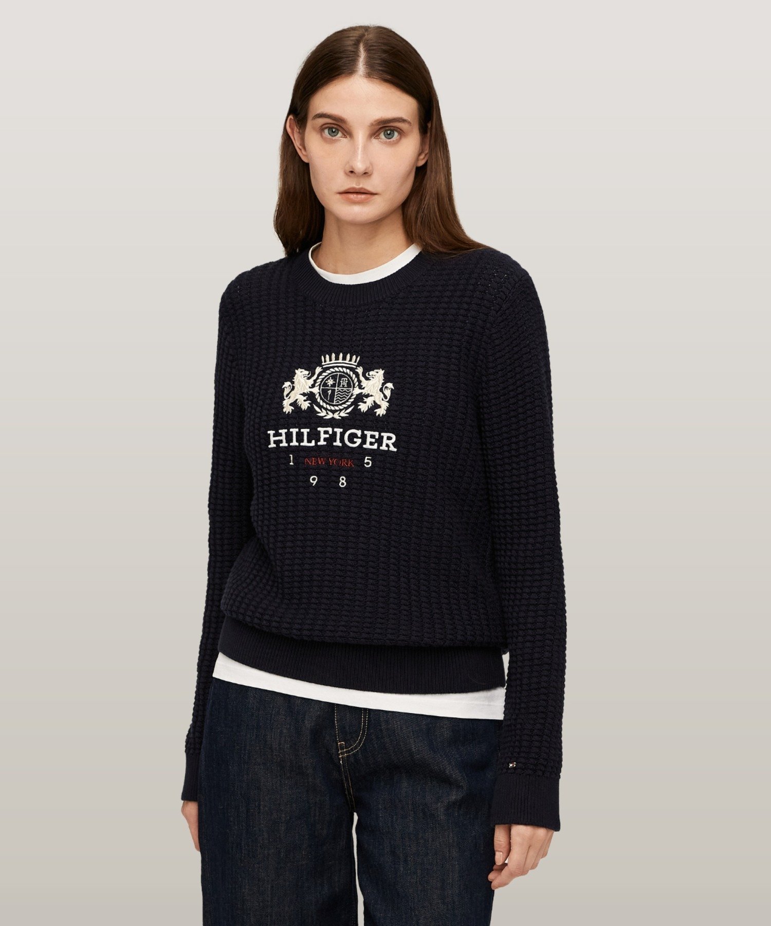【SALE／50%OFF】TOMMY HILFIGER バーシティクレストクルーネックセーター トミーヒルフィガー トップス ニット ネイビー ホワイト【送料無料】