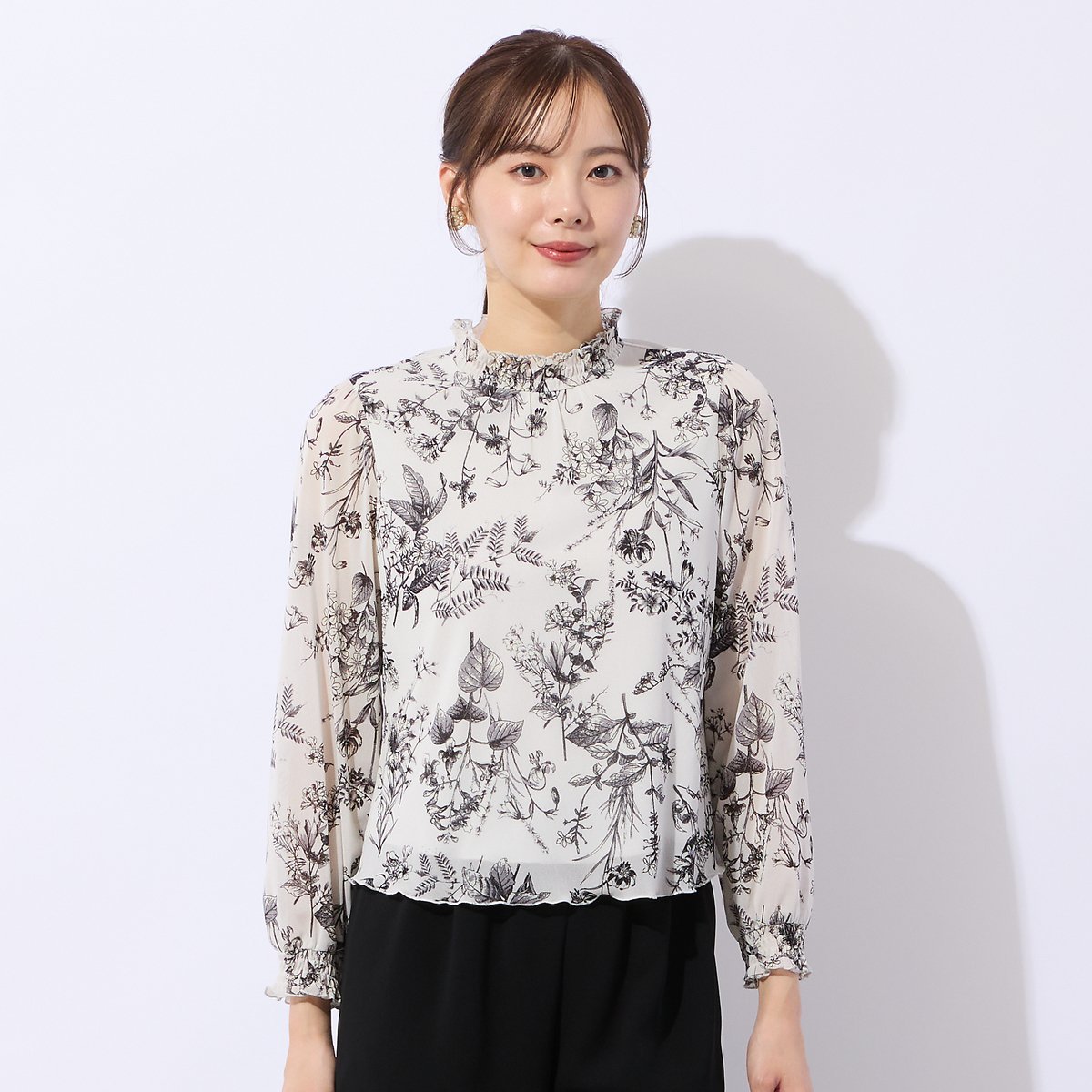 Liliane Burty Eclat 【洗える・セットアップ対応】ボタニカルプリントチュールブラウス リリアンビューティ エクラ トップス シャツ・ブラウス グレー ブラウン ブルー
