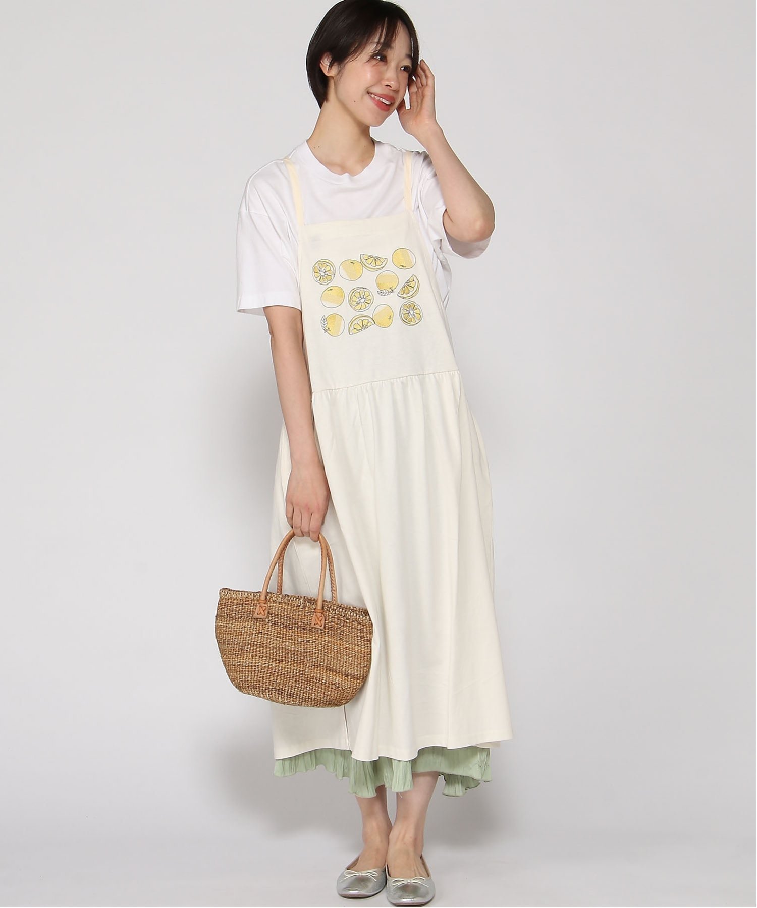 cloudnine cloudnine/【2026 新作】刺繍エプロンワンピース コットン天竺ナチュラル 母の日ギフトにも最適 クラウドナイン 食器 調理器具 キッチン用品 エプロン グリーン グレー ホワイト