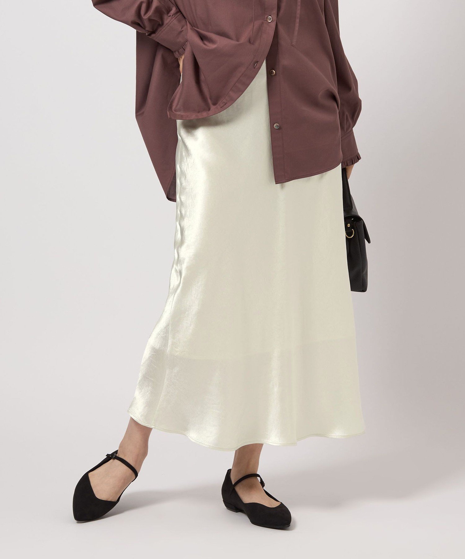 【SALE／50%OFF】UNITED ARROWS green label relaxing サテン ナロー スカート ユナイテッドアローズ アウトレット スカート ロング・マキシスカート ブルー ホワイト ブラック ブラウン【送料無料】 stylife-15706684 Rakuten Fashion サンプル画像2