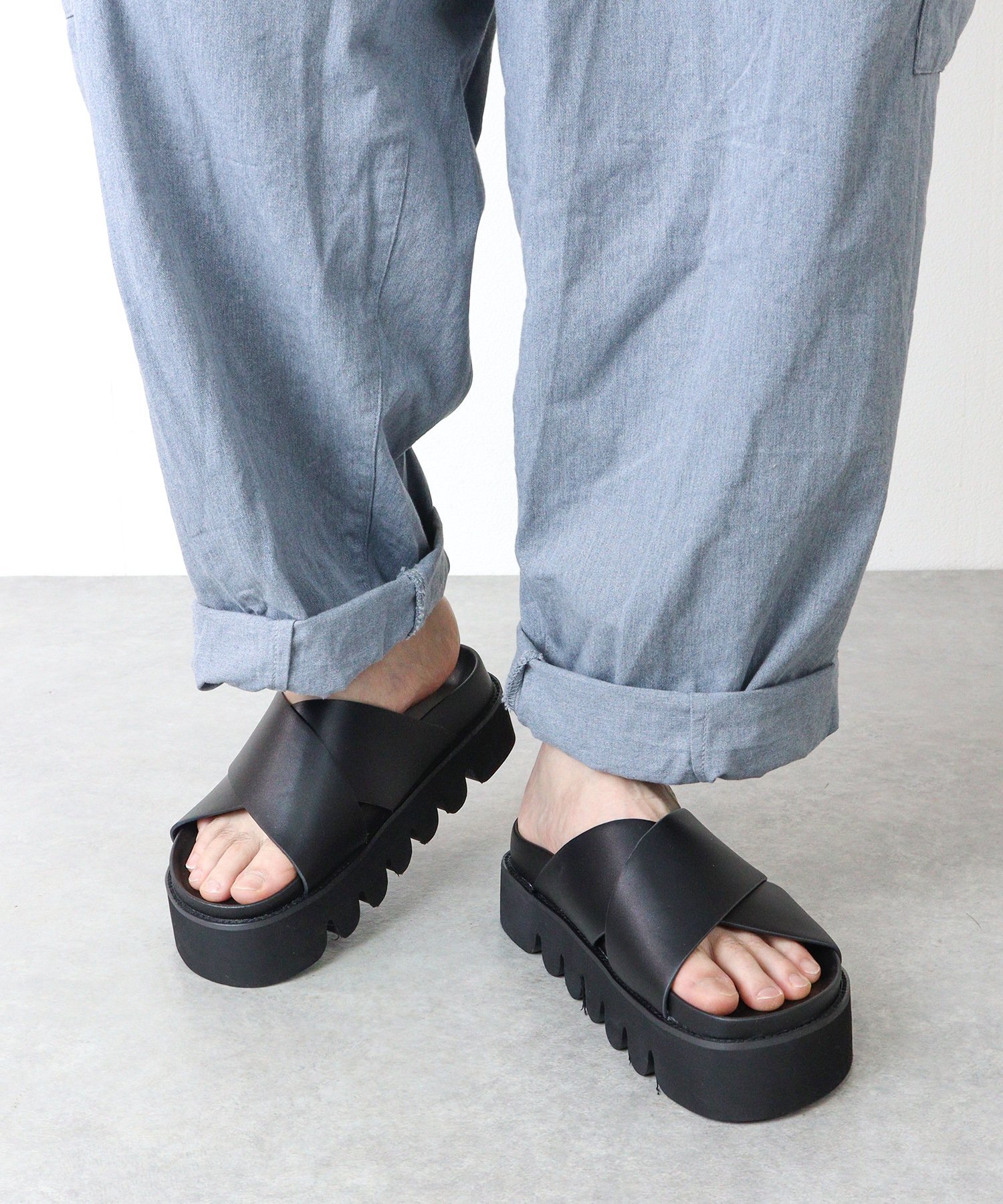 【SALE／10%OFF】LOVEHUNTER メンズ サンダル セットアップ 厚底 クロス サンダル ...