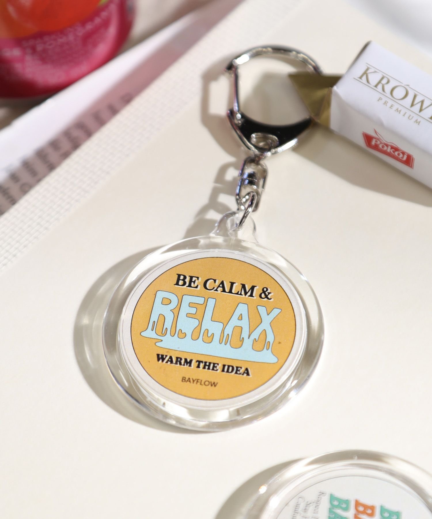 BAYFLOW (U)BFtypoアクリルキーホルダ ベイフロー ファッション雑貨 チャーム・キーチェーン イエロー グリーン ピンク ブルーのサムネイル