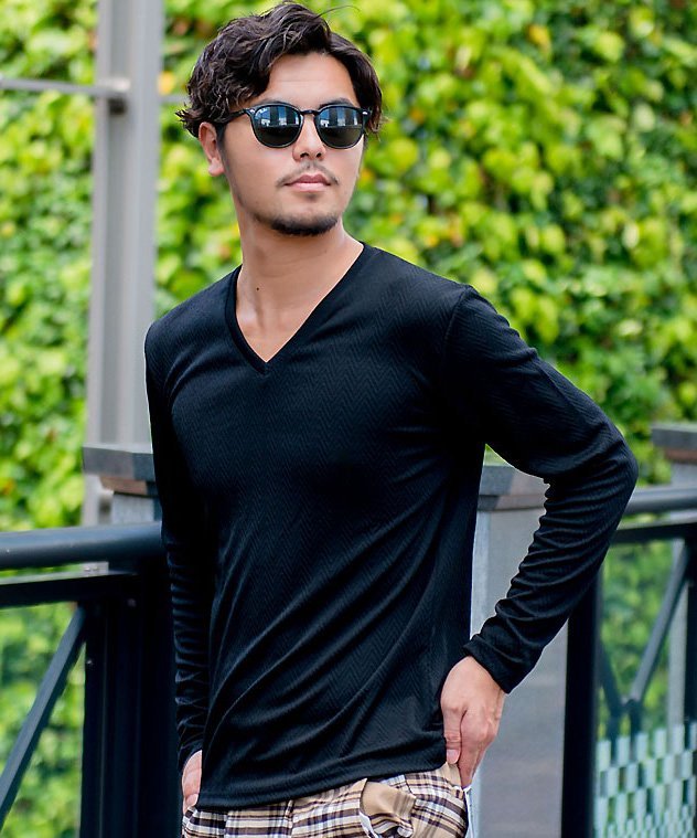 CavariA ふくれヘリンボーン柄Vネック長袖Tシャツ シルバーバレット トップス カットソー・Tシャツ ネイビー ホワイト ブラック