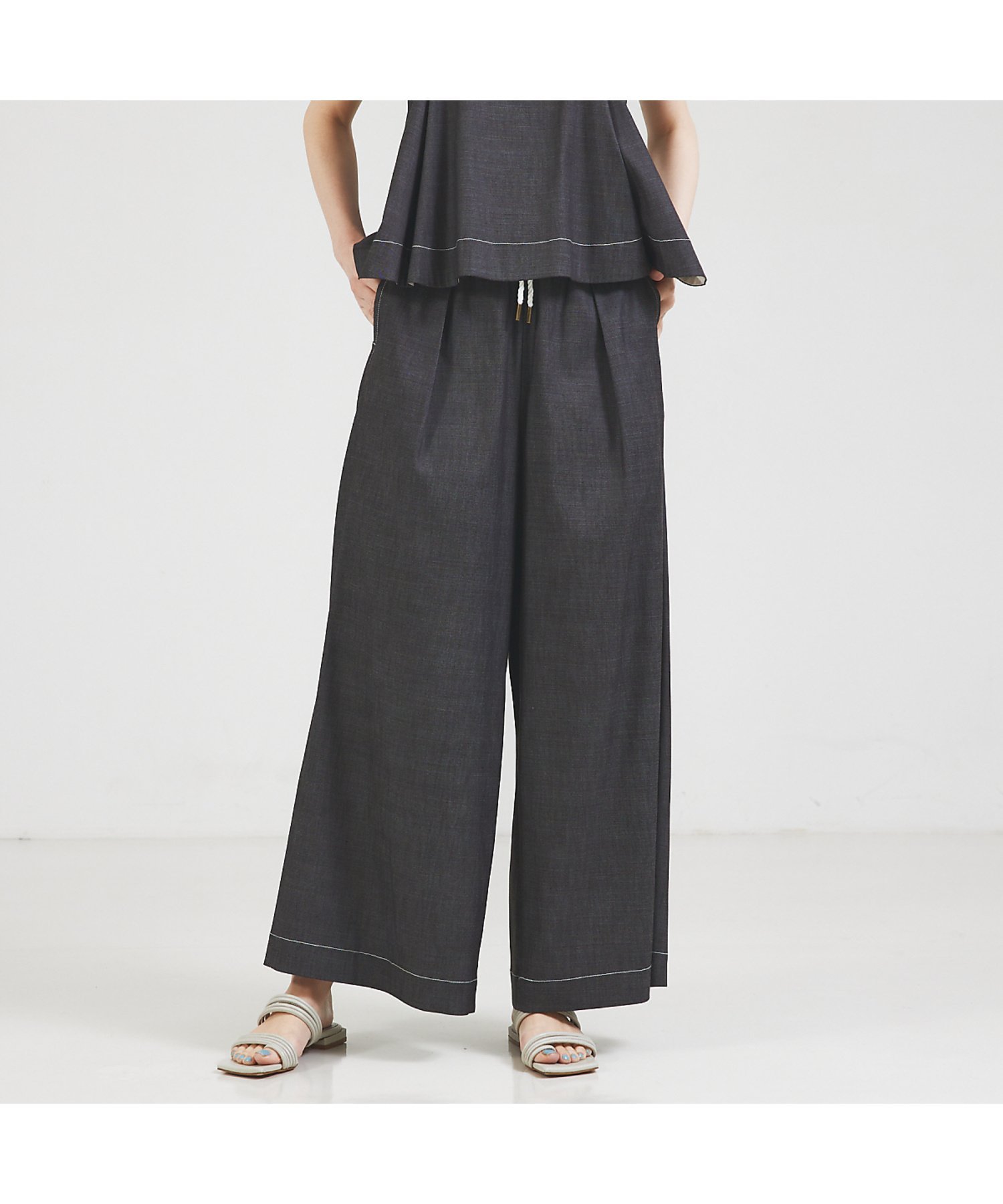 qualite コットンリヨセルデニムワイドパンツ カリテ パンツ ジーンズ・デニムパンツ ブラック ブルー