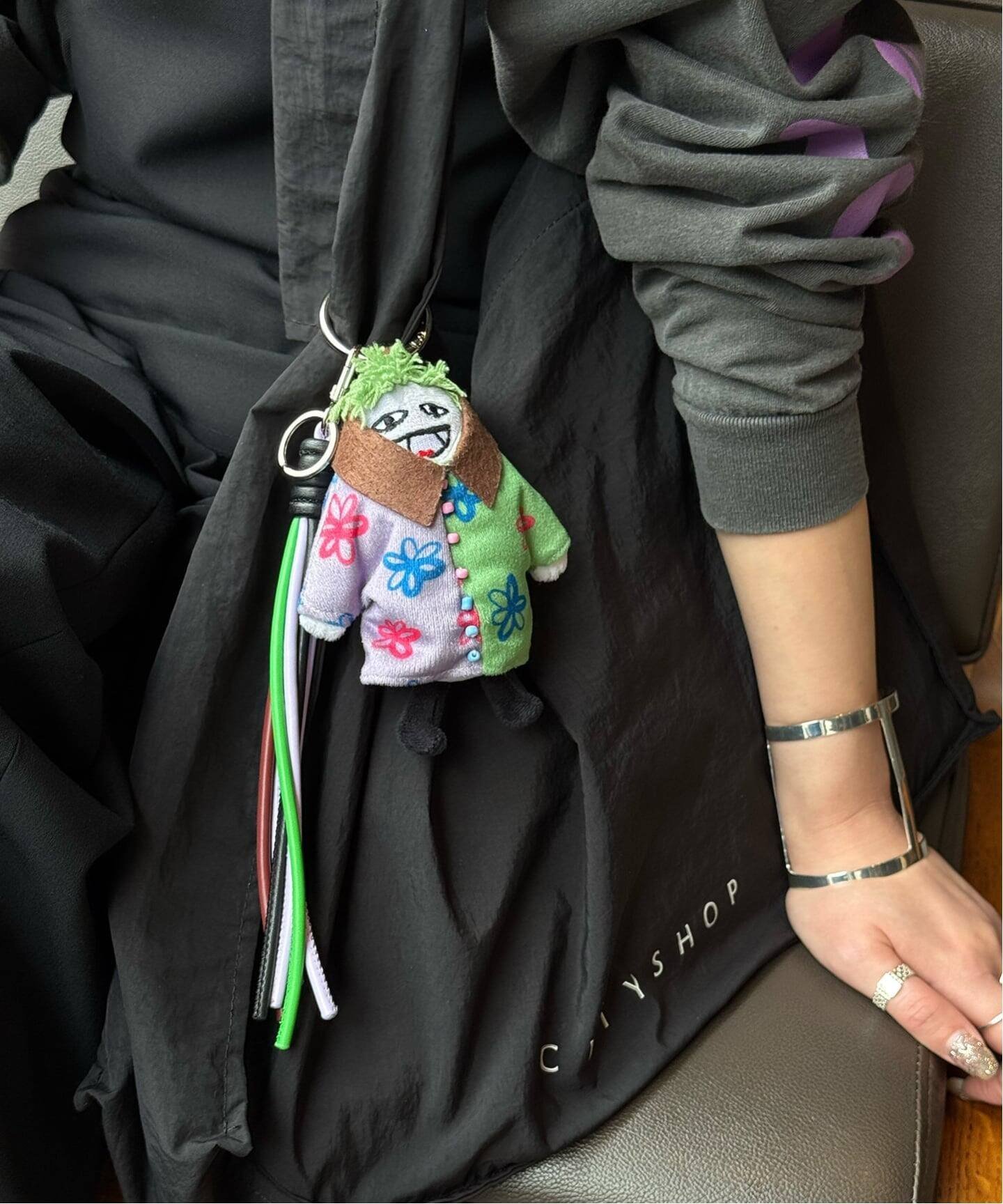 CITYSHOP KIOSK FRINGE KEYCHAIN by CITYSHOP:キーチェーン シティーショップ 財布・ポーチ・ケース その他の財布・ポーチ・ケース【送料無料】