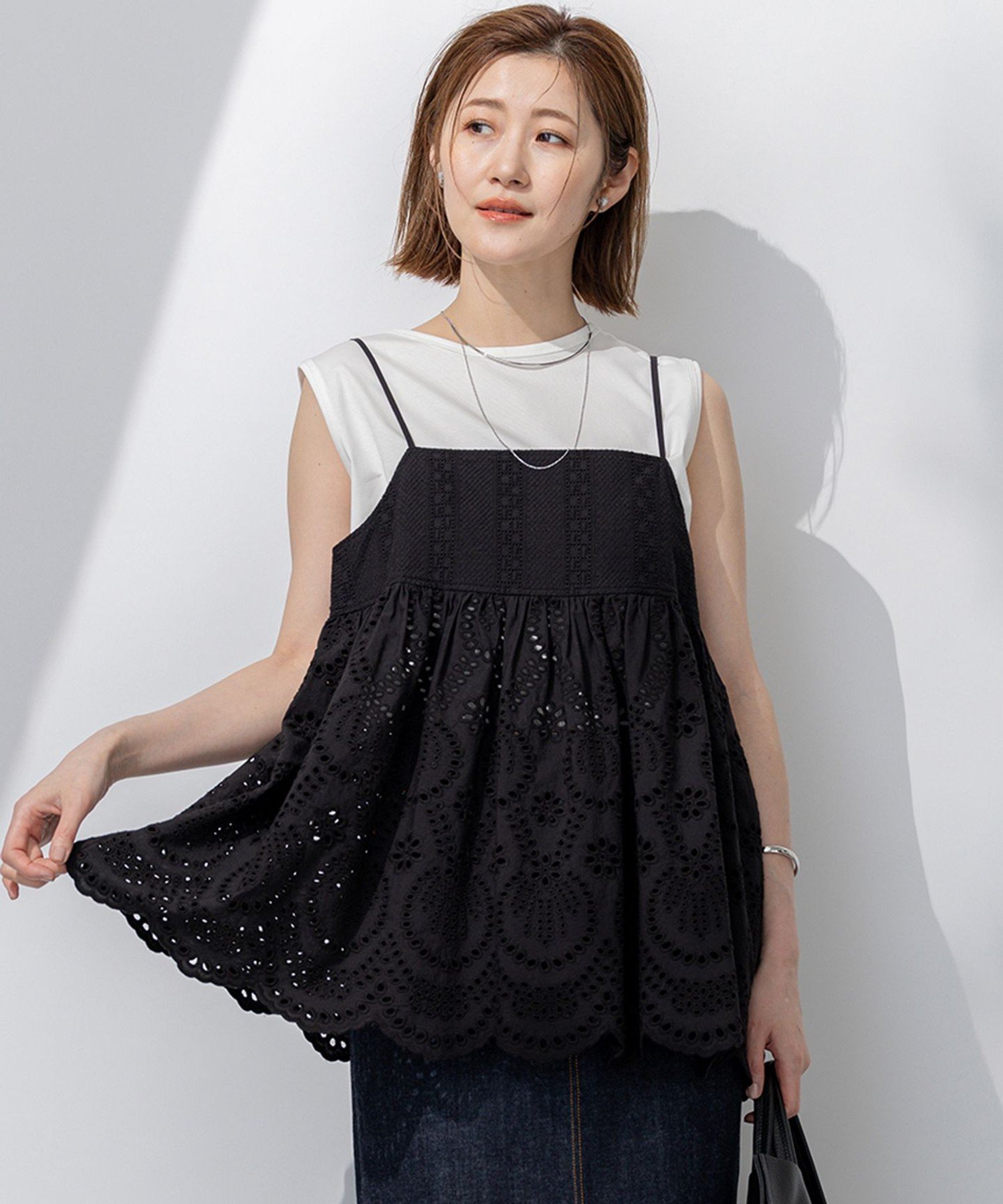 23区 S 【洗える】コットンエンブロイダリー キャミソール ニジュウサンク トップス シャツ・ブラウス ネイビー ブラック ホワイト