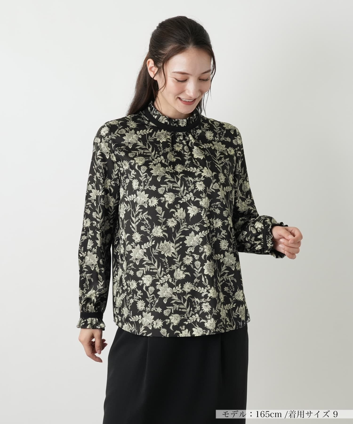 Leilian ボタニカル柄フリルブラウス【ROCHAS Premiere】 レリアン トップス シャツ・ブラウス ブラック