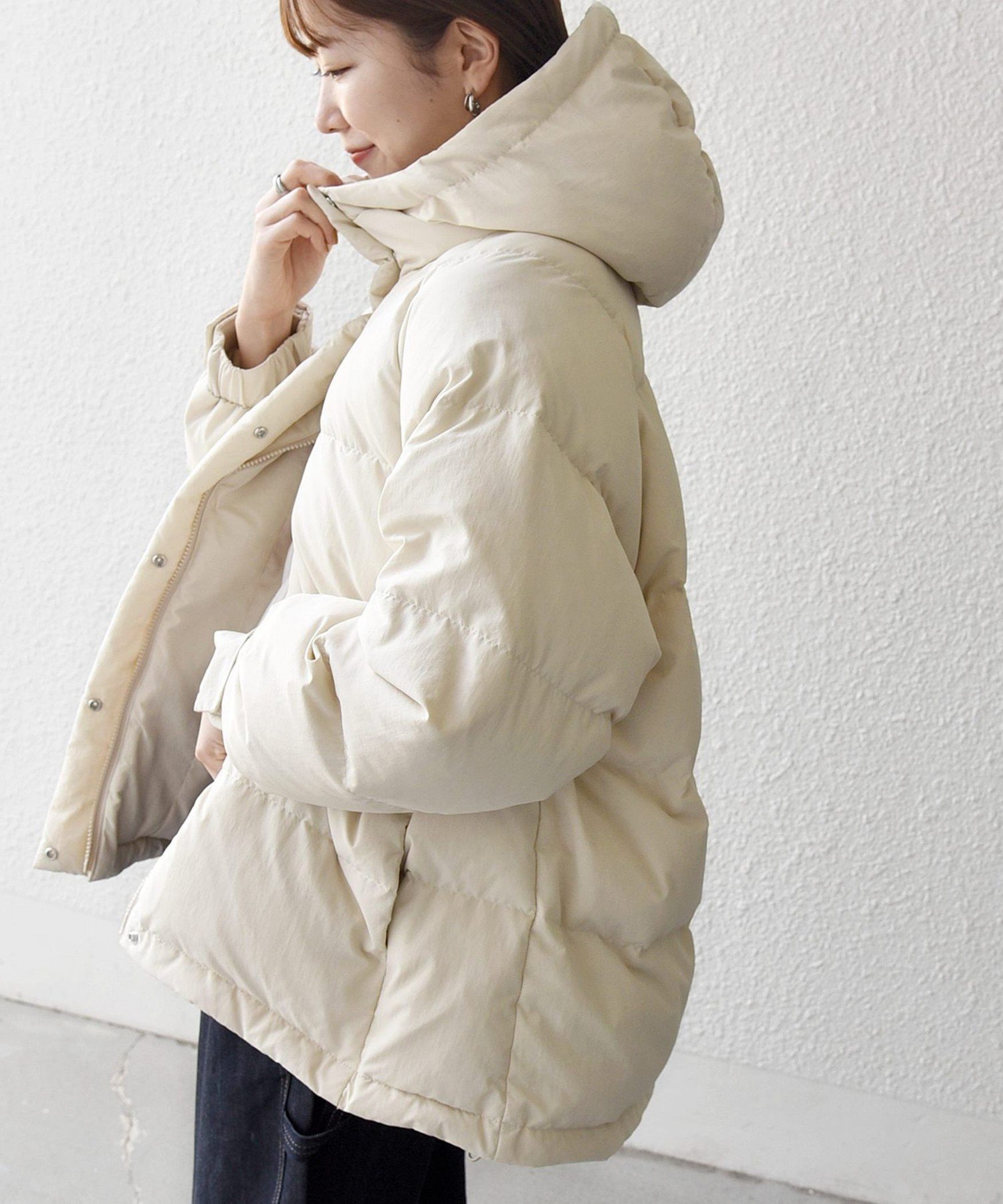 SHIPS any 【WEB限定】SHIPS any: フーディ ショート ダウン ジャケット 2 シップス ジャケット・アウター ダウンジャケット・ダウンベスト ベージュ ブラック イエロー【送料無料】のサムネイル