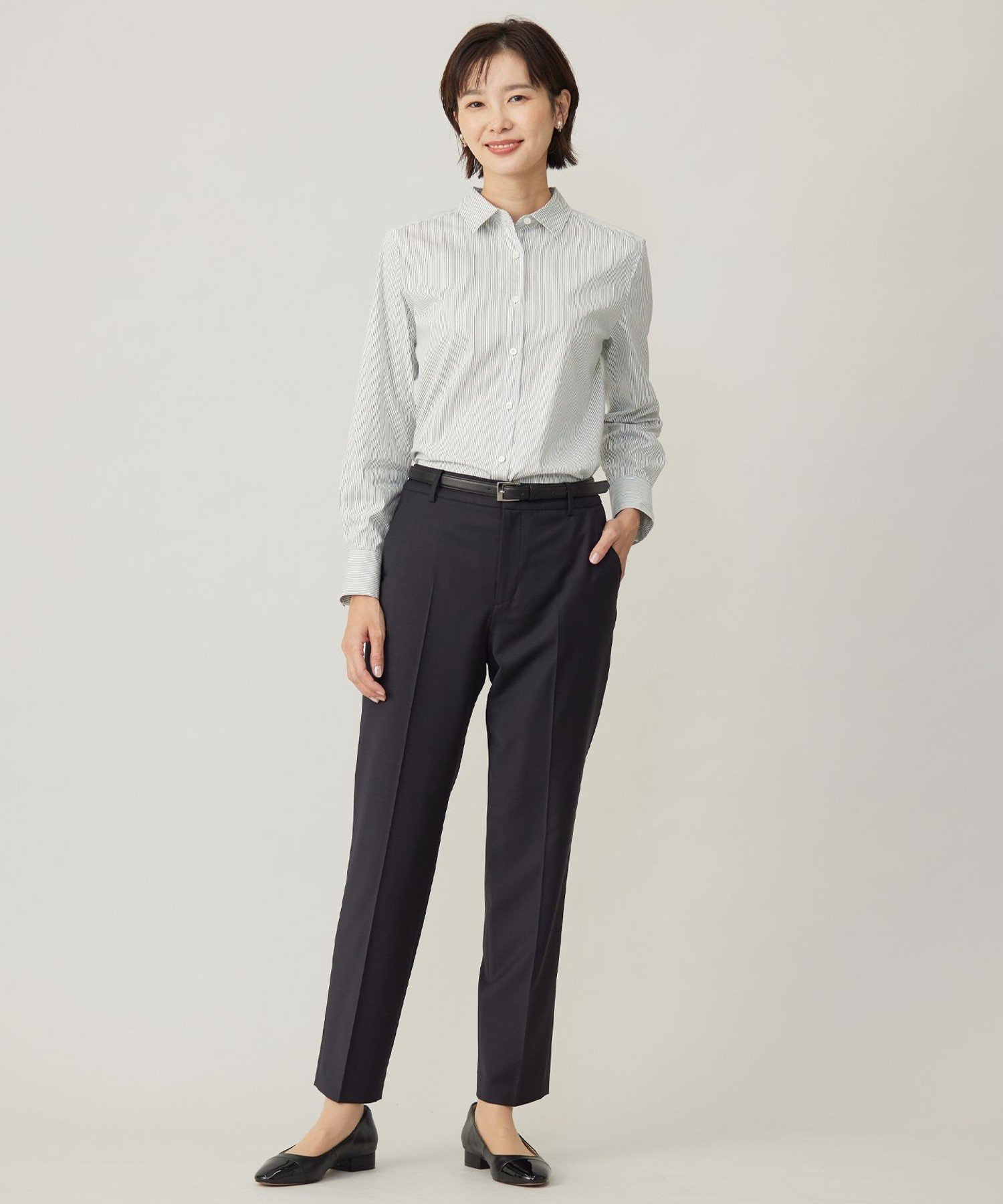 J.PRESS LADIES L 【セットアップ対応】BAHARIYE SOLID テーパード パンツ ジェイプレス パンツ その他のパンツ ネイビー ブラック