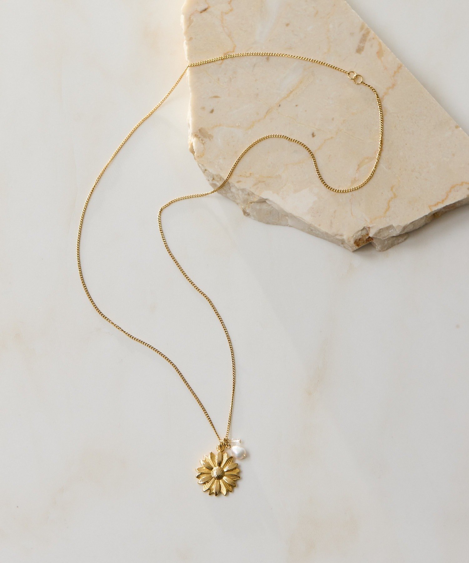 ear PAPILLONNER 《金属アレルギー対応/ステンレス》フラワーロングネックレス イア パピヨネ アクセサリー・腕時計 ネックレス ゴールド シルバー【送料無料】