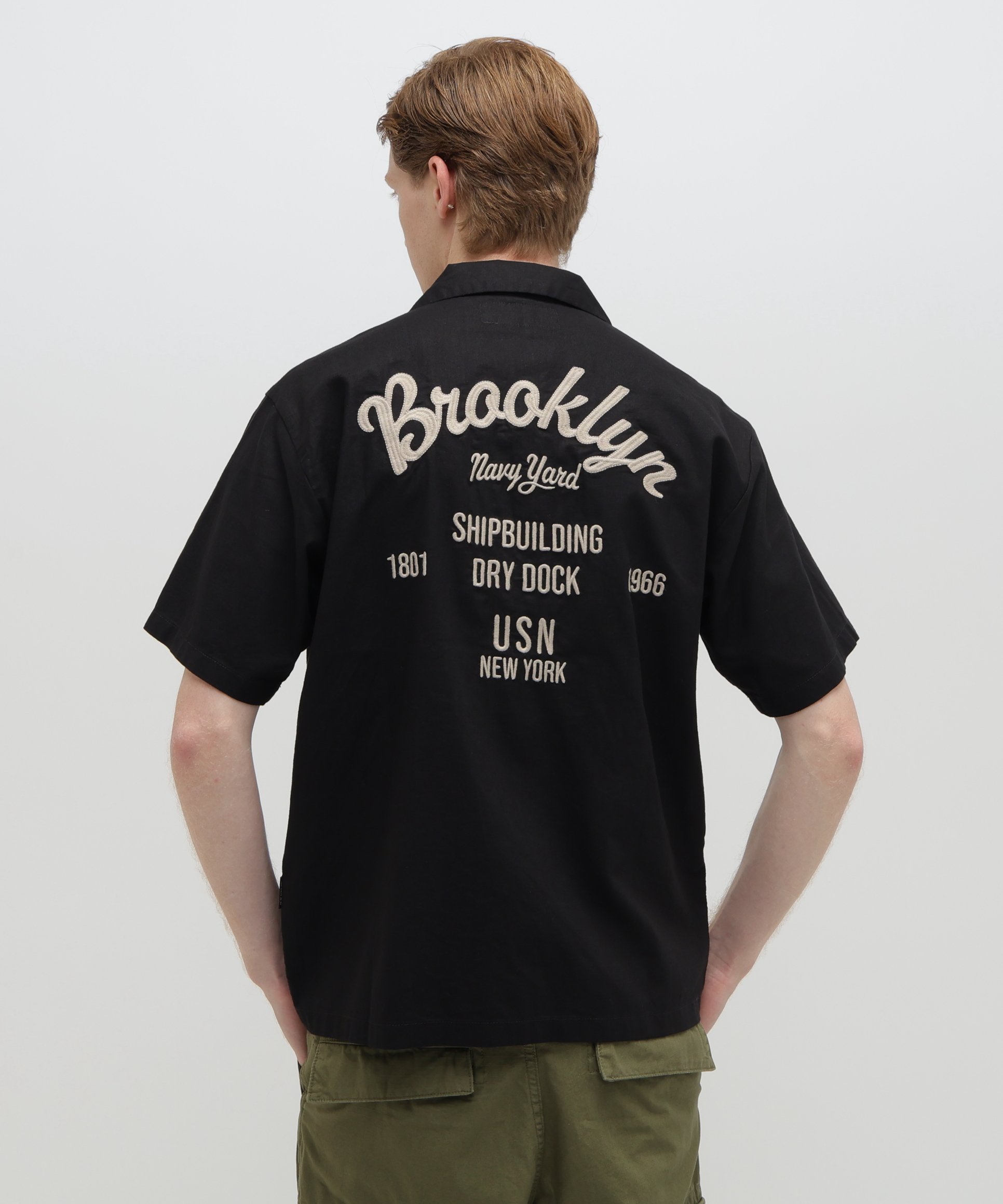 LINEN-COTTON S/S SHIRT "Brooklyn" アヴィレックス トップス シャツ・ブラウス ブラック ホワイト ネイビー イエロー