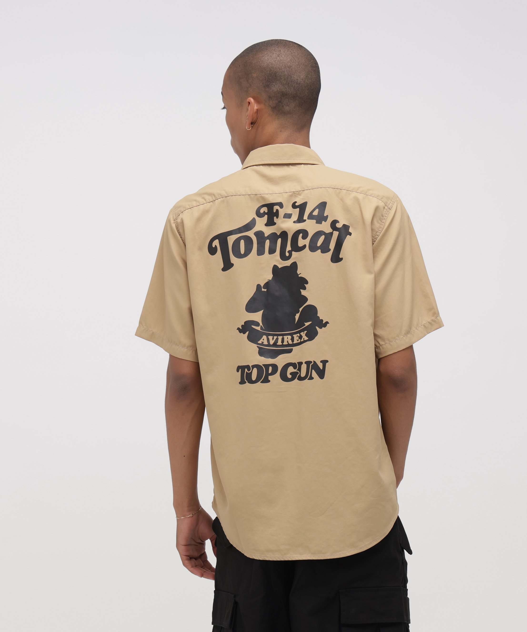 《WEB&DEPOT限定》S/S TOM CAT SILHOUETTE SHIRT アヴィレックス トップス シャツ・ブラウス グリーン カーキグリーン ネイビー