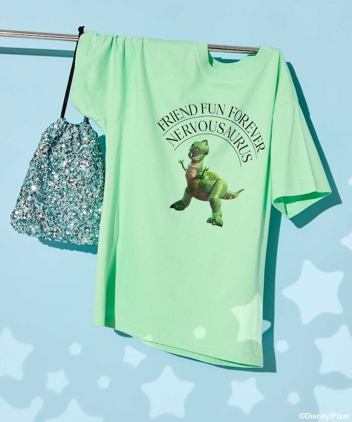 【SALE／10%OFF】FREAK'S STORE 【TOYSTORY】 REX/フロントプリント Tシャツ/トイ・ストーリー/レックス 25SS フリークスストア トップス カットソー・Tシャツ グリーン ホワイト【送料無料】