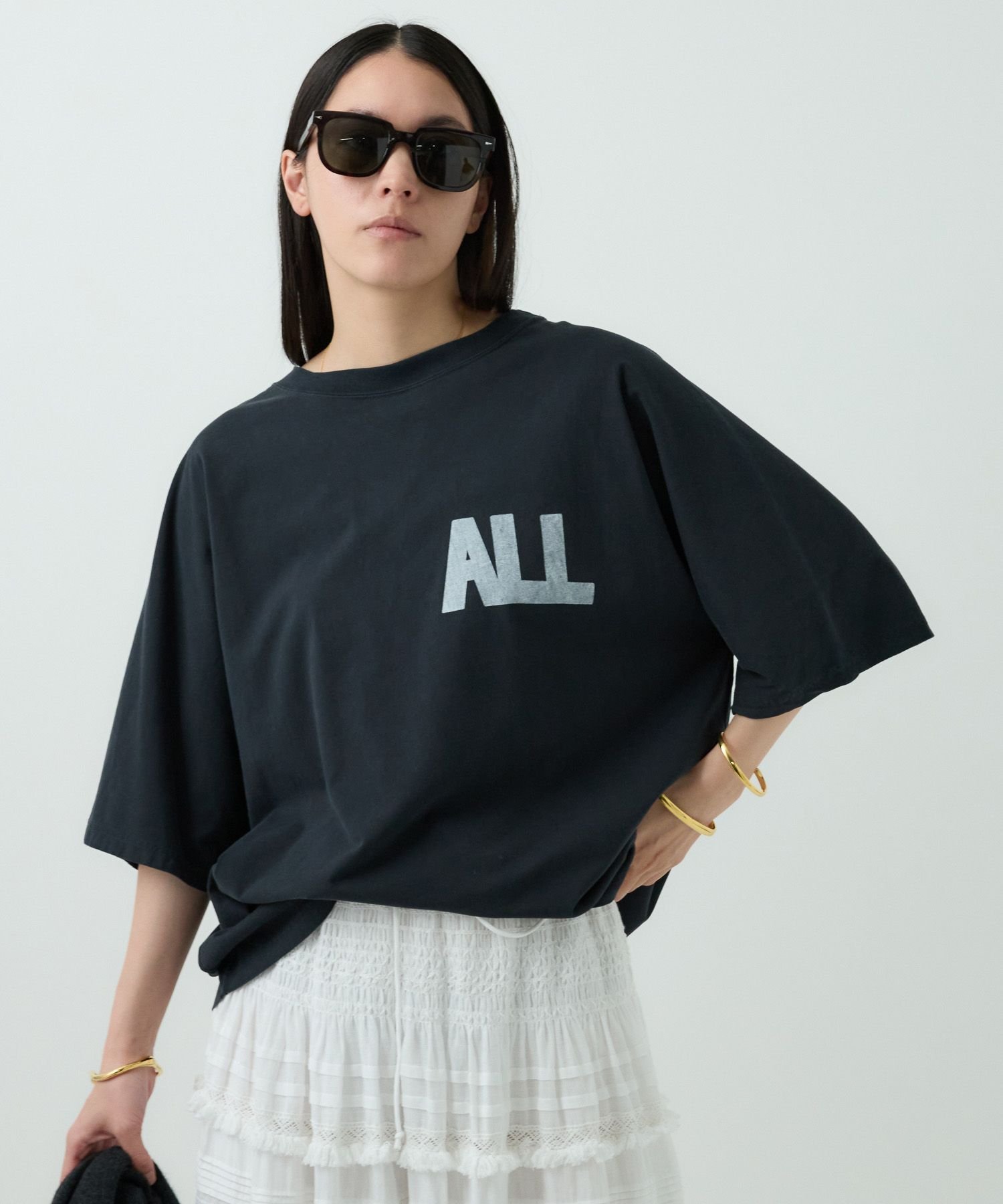 Chaos ◆REMI RELIEF◆別注プリントTシャツ カオス トップス カットソー・Tシャツ グレー ホワイト【送料無料】のサムネイル