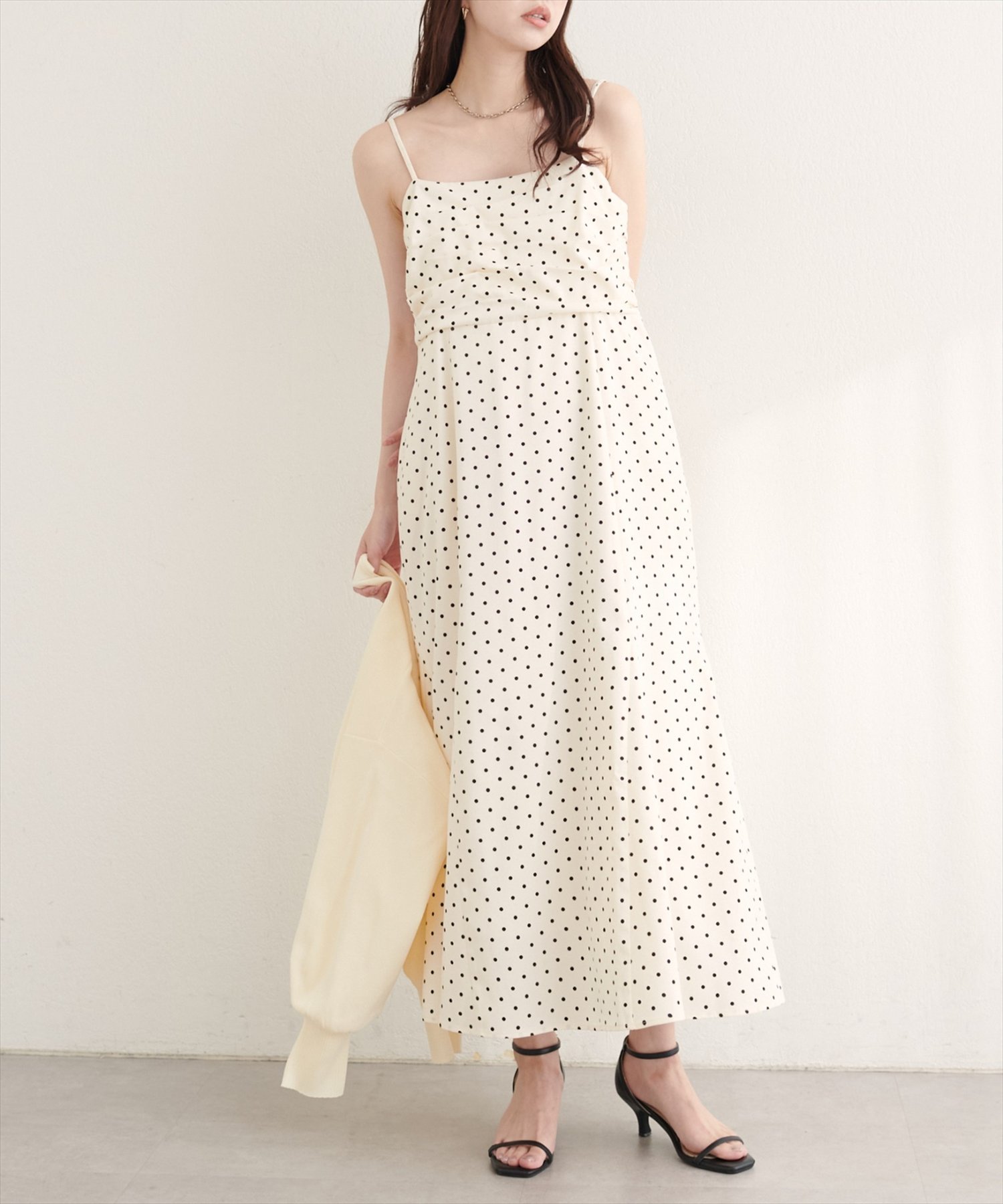 natural couture タックデザインマーメイドキャミワンピース ナチュラルクチュール ワンピース・ドレス その他のワンピース・ドレス ブラック ホワイト ブラウン