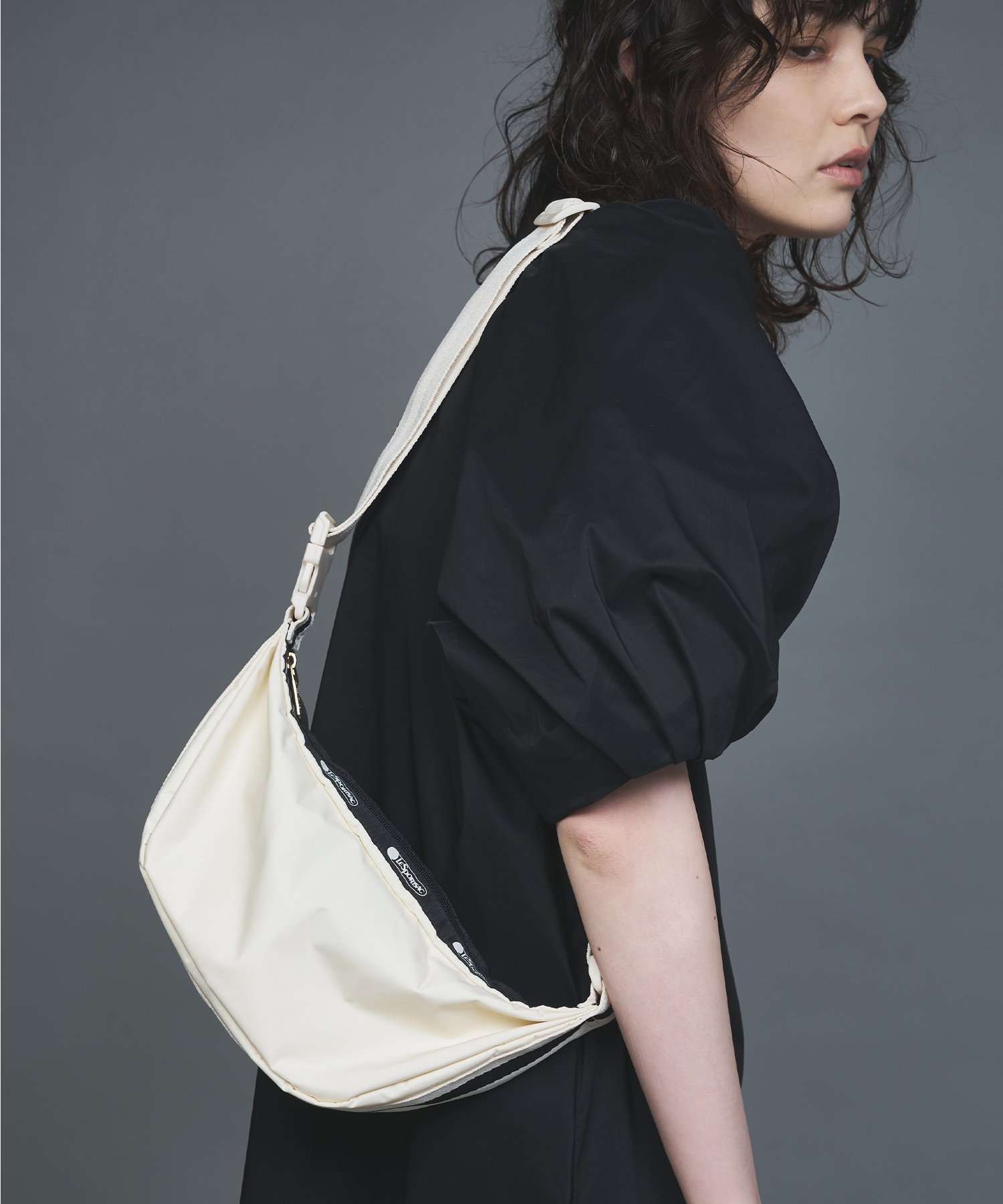 GALLARDAGALANTE 【LeSportsac】別注コンバーチブルスモールショルダーバッグ ガリャルダガランテ バッグ ショルダーバッグ ホワイト ブラック【送料無料】のサムネイル