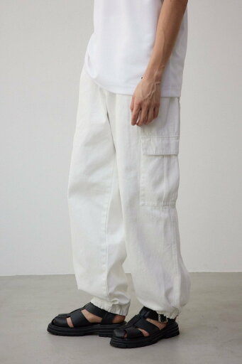 【SALE/50%OFF】AZUL BY MOUSSY AZUL DENIM ワイドカーゴ アズールバイマウジー パンツ ジーンズ・デニムパンツ ホワイト【送料無料】 【SALE/50%OFF】AZUL BY MOUSSY AZUL DENIM ワイドカーゴ アズールバイマウジー パンツ ジーンズ・デニムパンツ ホワイト【送料無料】