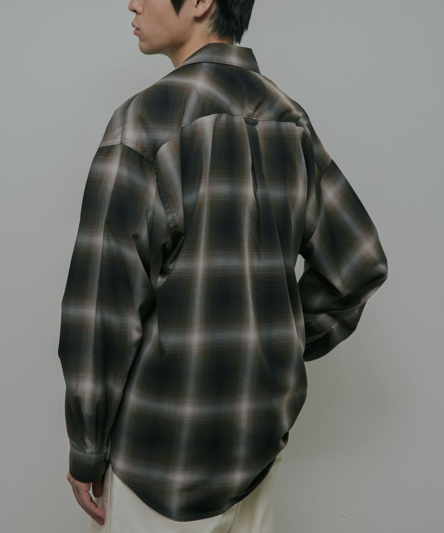 T/R Hombre Plaid Shirts アーバンリサーチドアーズ トップス シャツ・ブラウス ブラウン グレー