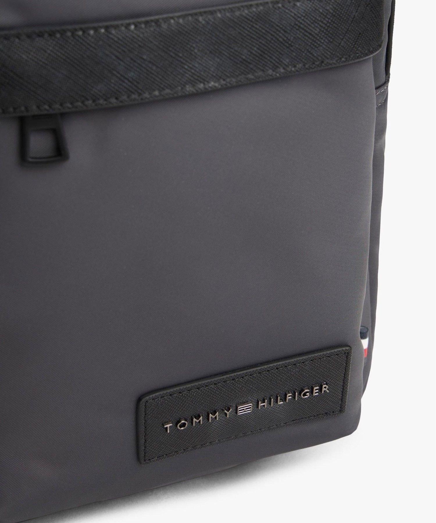 【SALE／20%OFF】TOMMY HILFIGER アウトポケット付きスリングパック 26SS トミーヒルフィガー バッグ その他のバッグ グレー【送料無料】