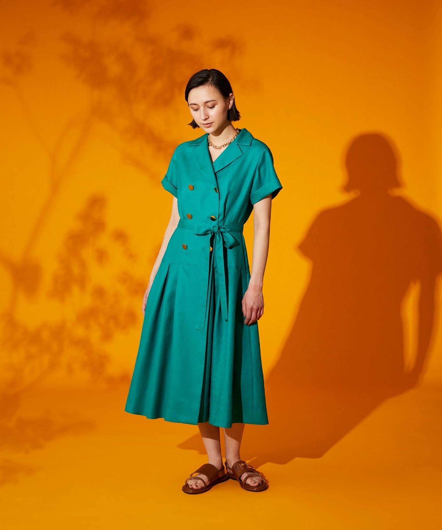 【SALE／60%OFF】GRACE CONTINENTAL リネンタッチミリタリーワンピース グレースコンチネンタル ワンピース・ドレス シャツワンピース グリーン ネイビー【送料無料】のサムネイル